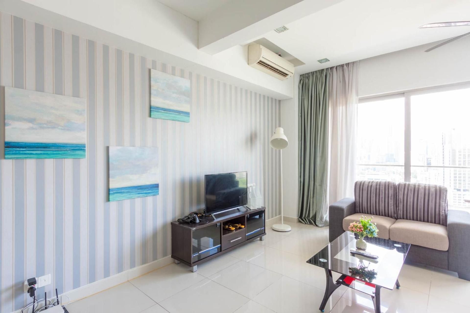 Four-Bedroom Deluxe Apartment