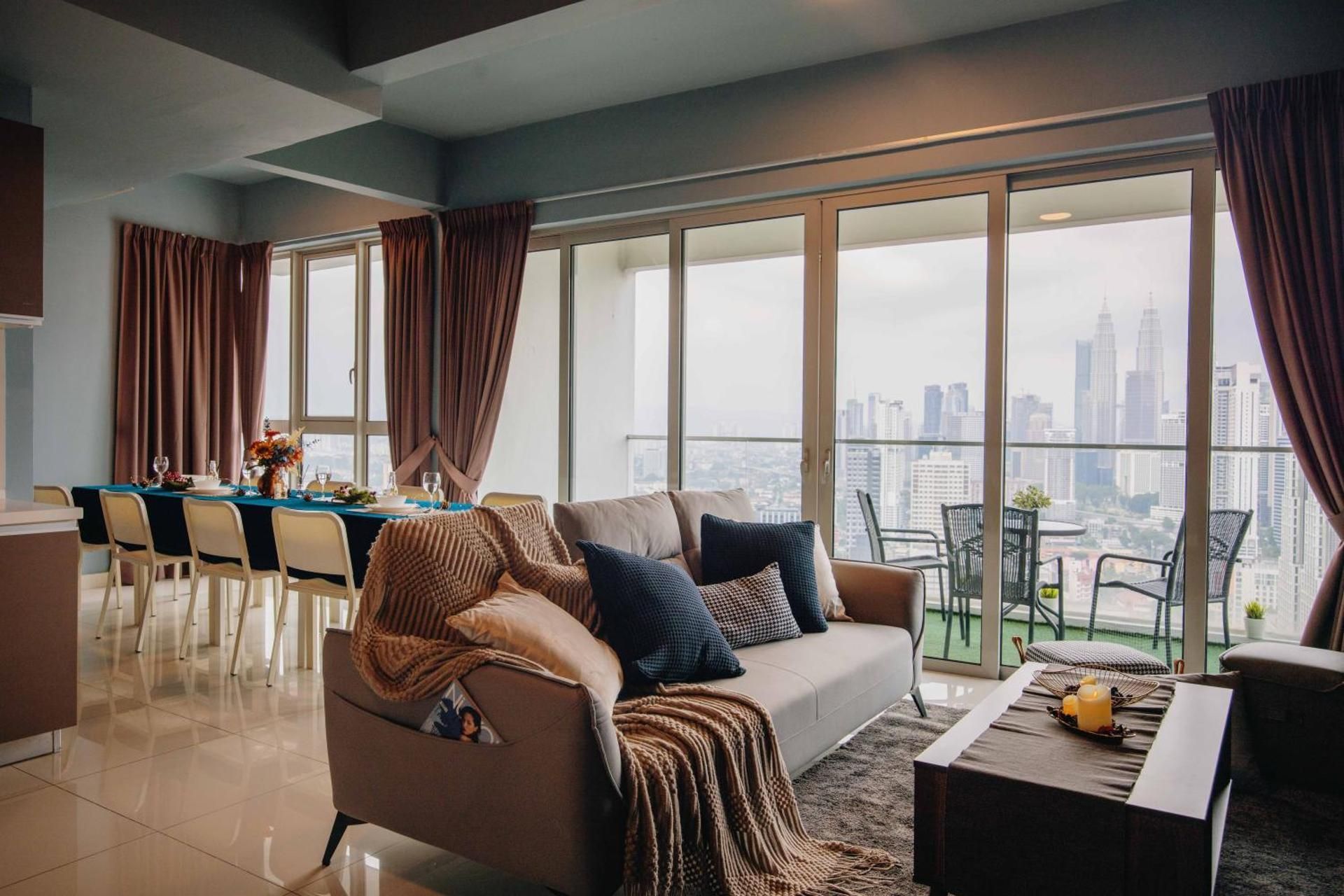 Five-Bedroom Premium Apartment