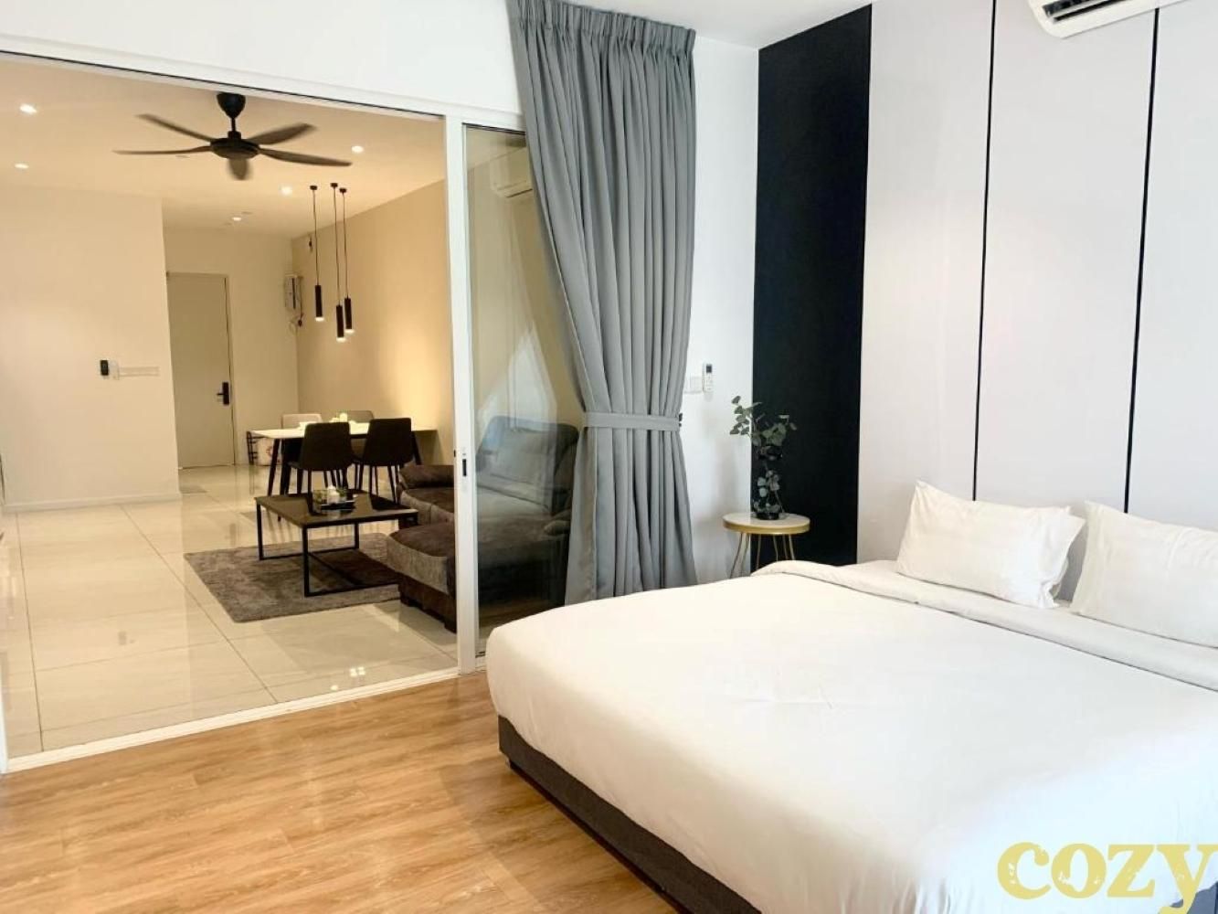 Executive Suite - City View