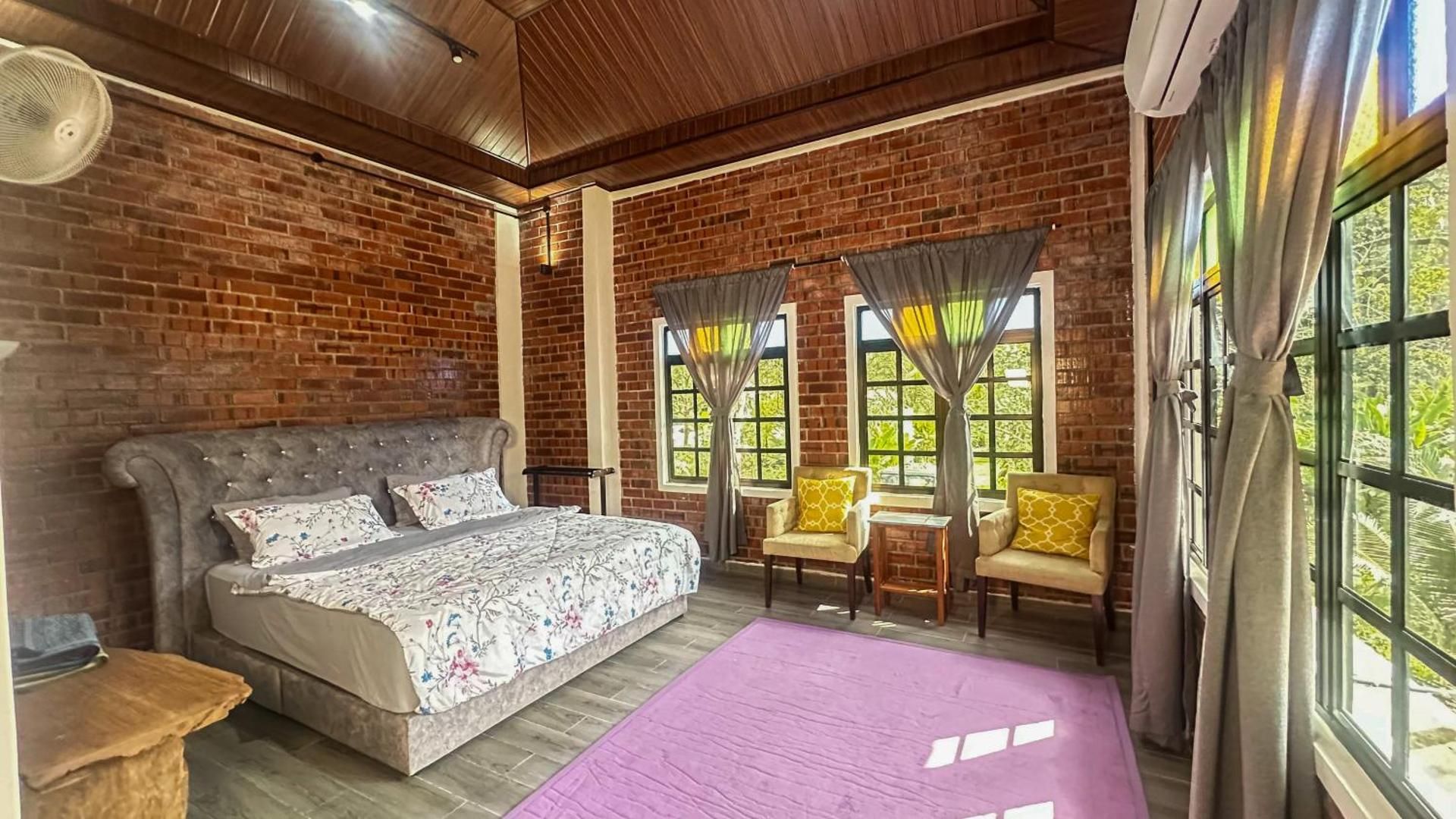 Family Suite with Balcony