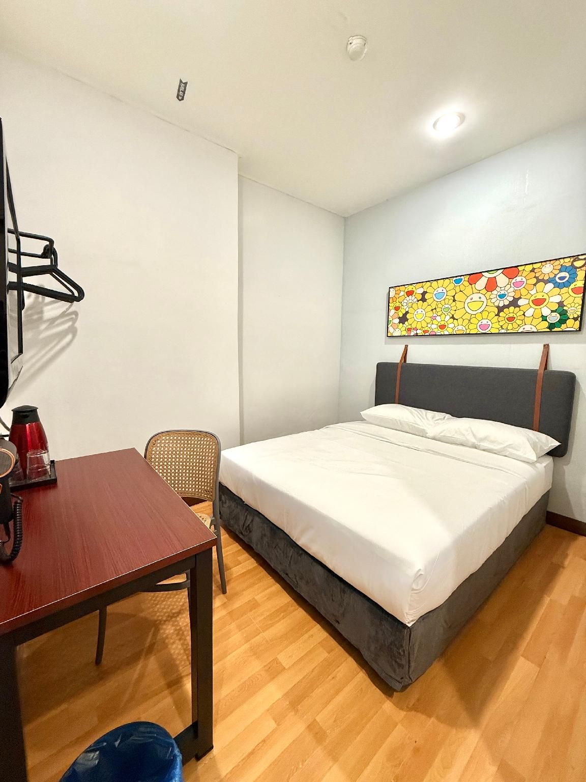 Queen Room