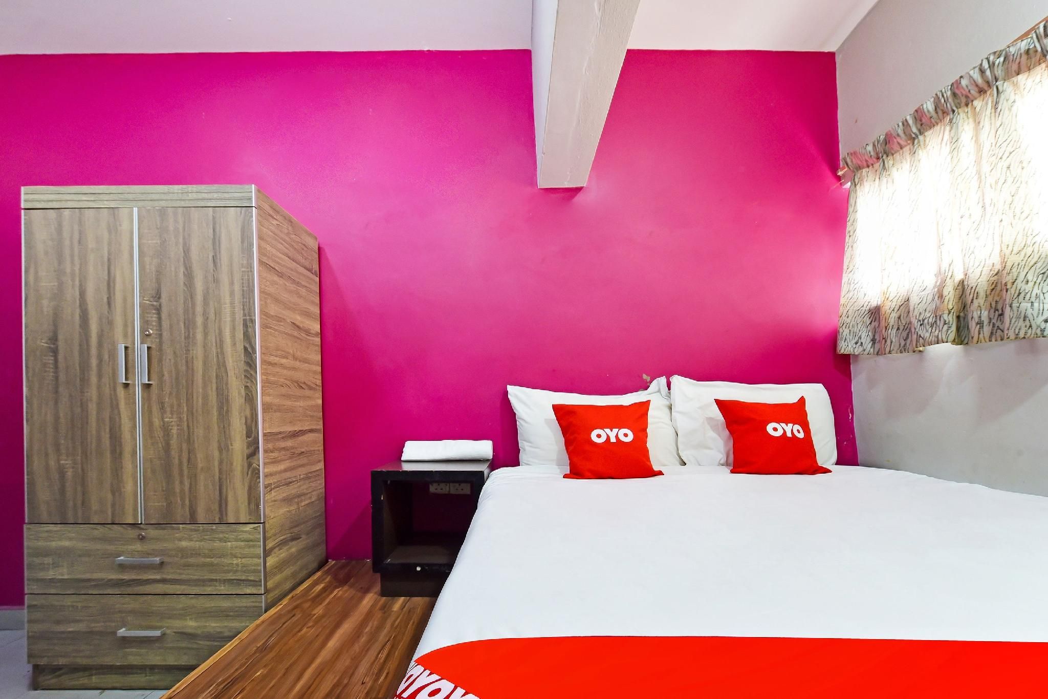Saver Double Room with Non-Attached Bathroom