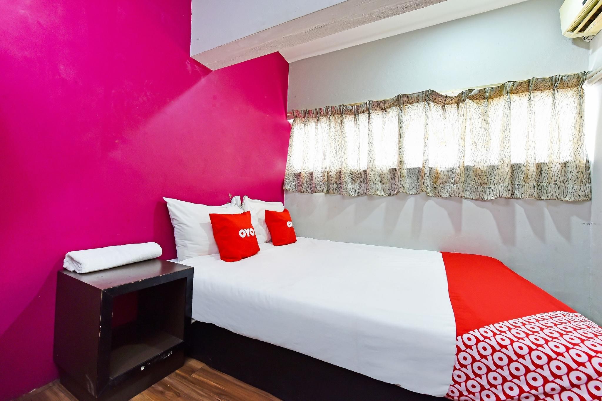 Saver Double Room with Non-Attached Bathroom