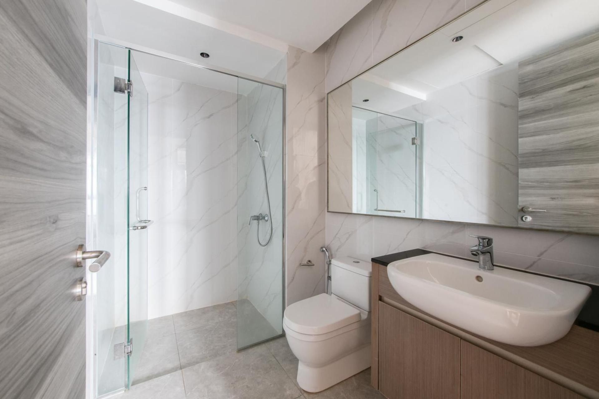 Agile Bukit Bintang Cityview 2BR Unit With 1Livingroom And 2Bathroom(Kitchen/ Refrigerator/Washer-Dryer/Parking Space/Garden Pool)