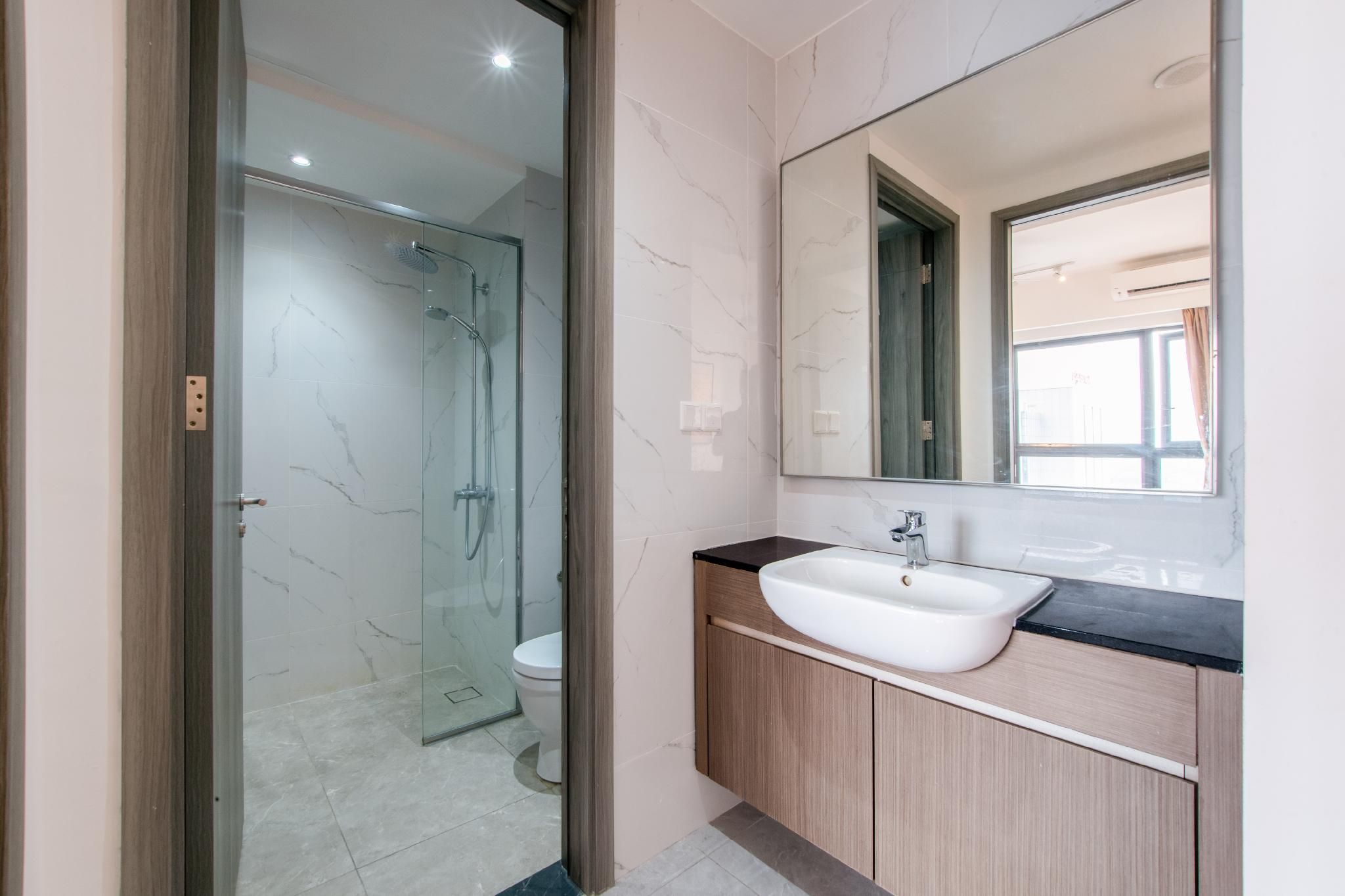 2 Bedroom - 1 Bath Suite