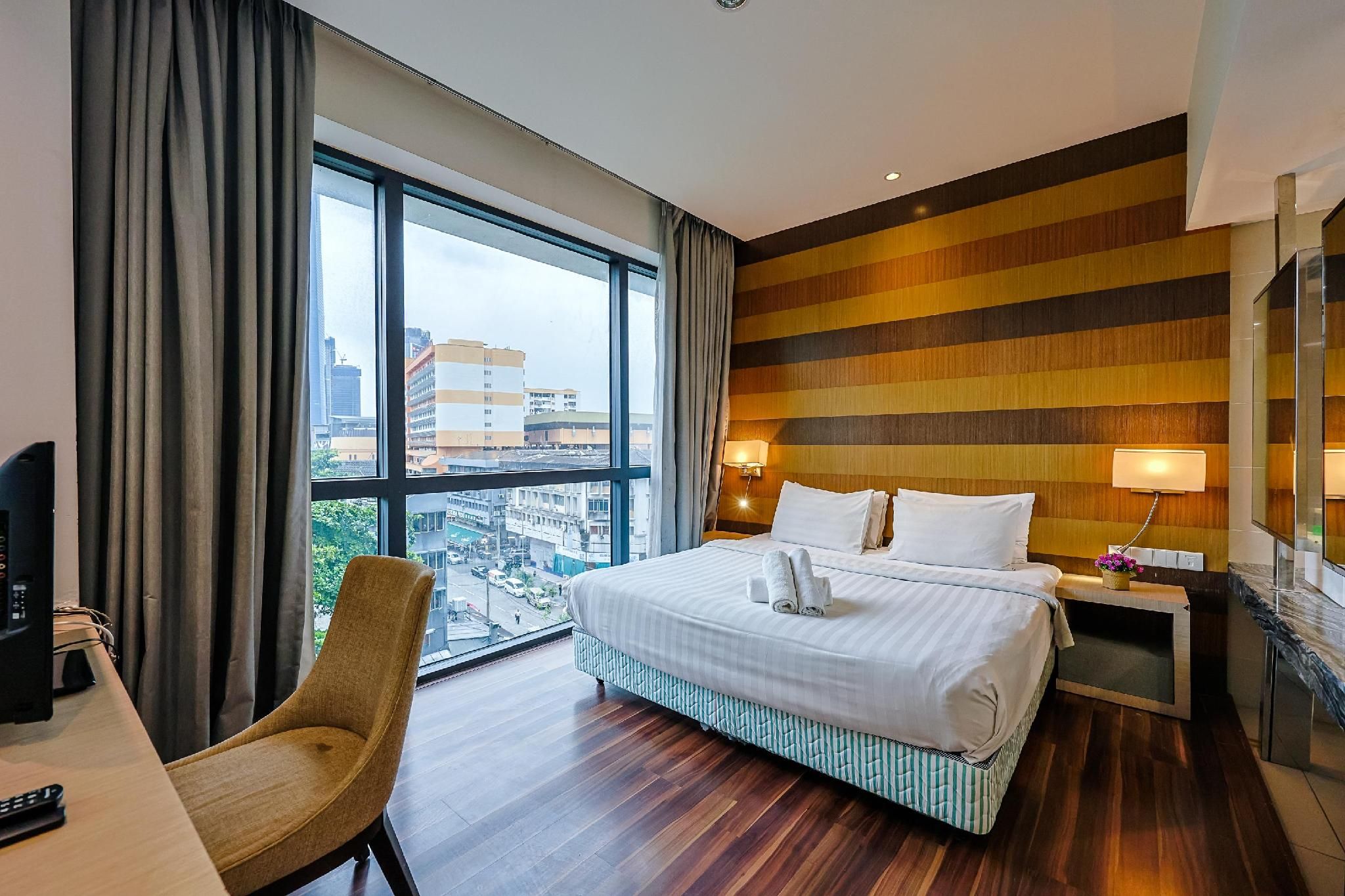 Superior King Room