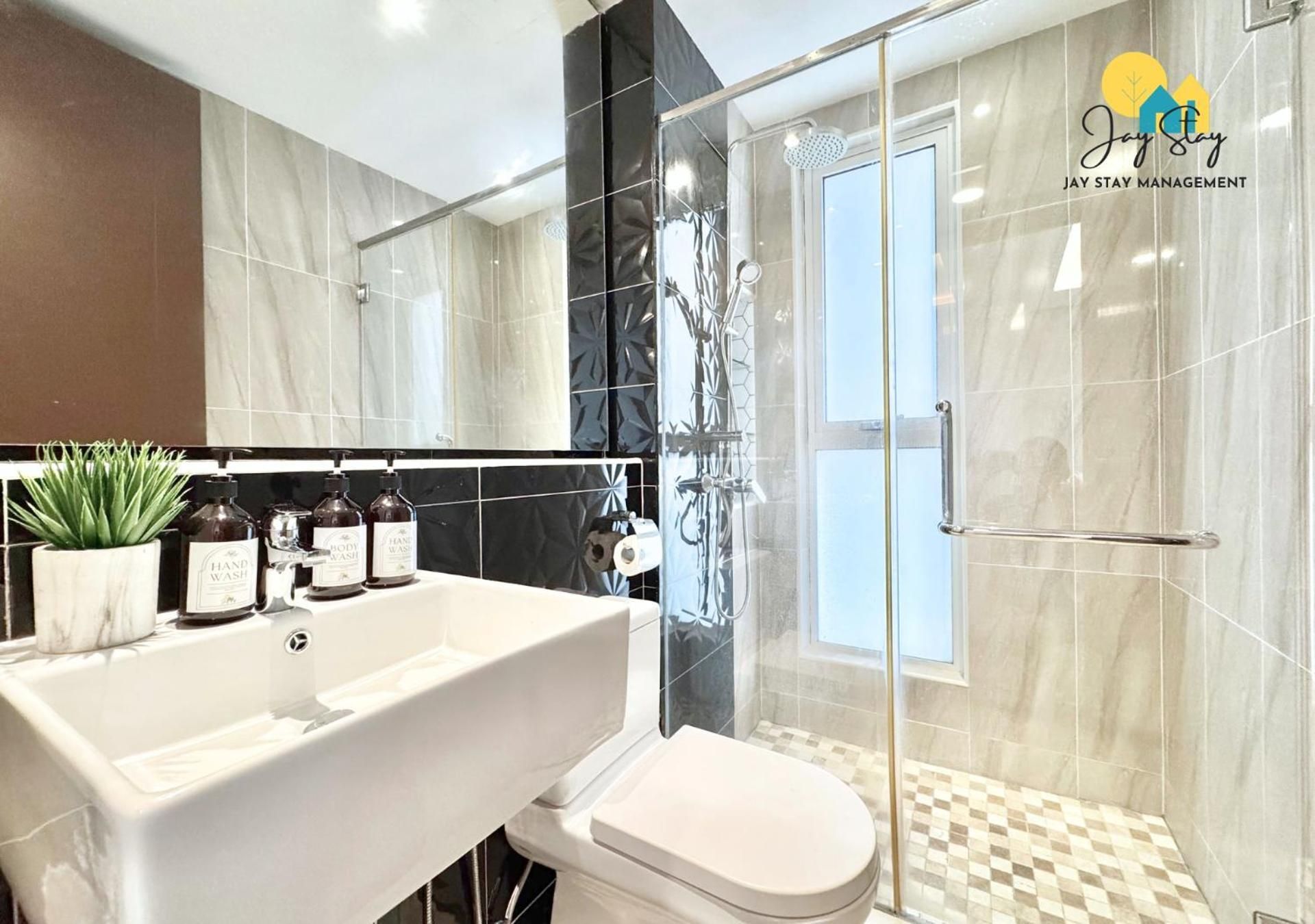 Three-Bedroom Apartment with Water View