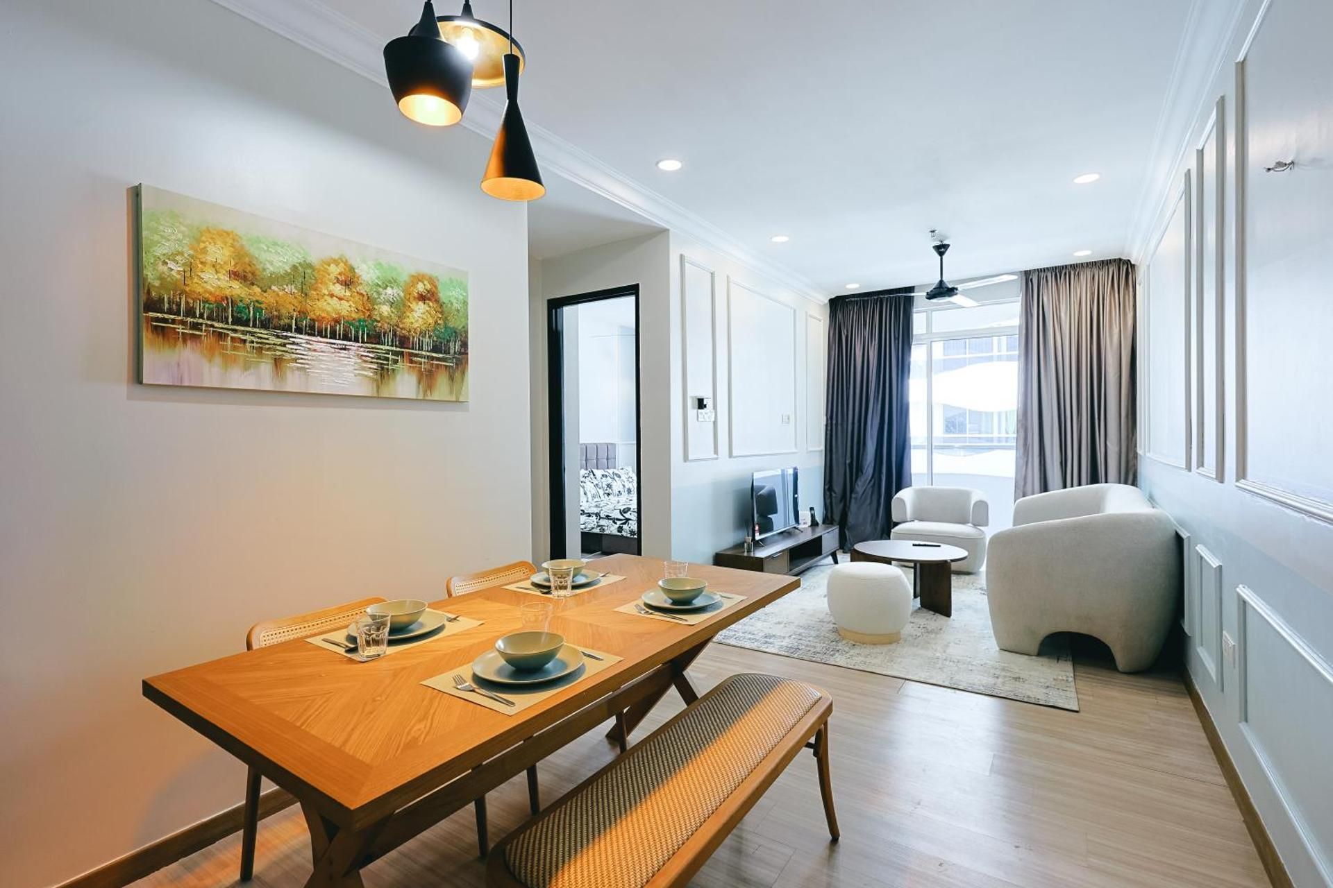 Apartment with Pool View 