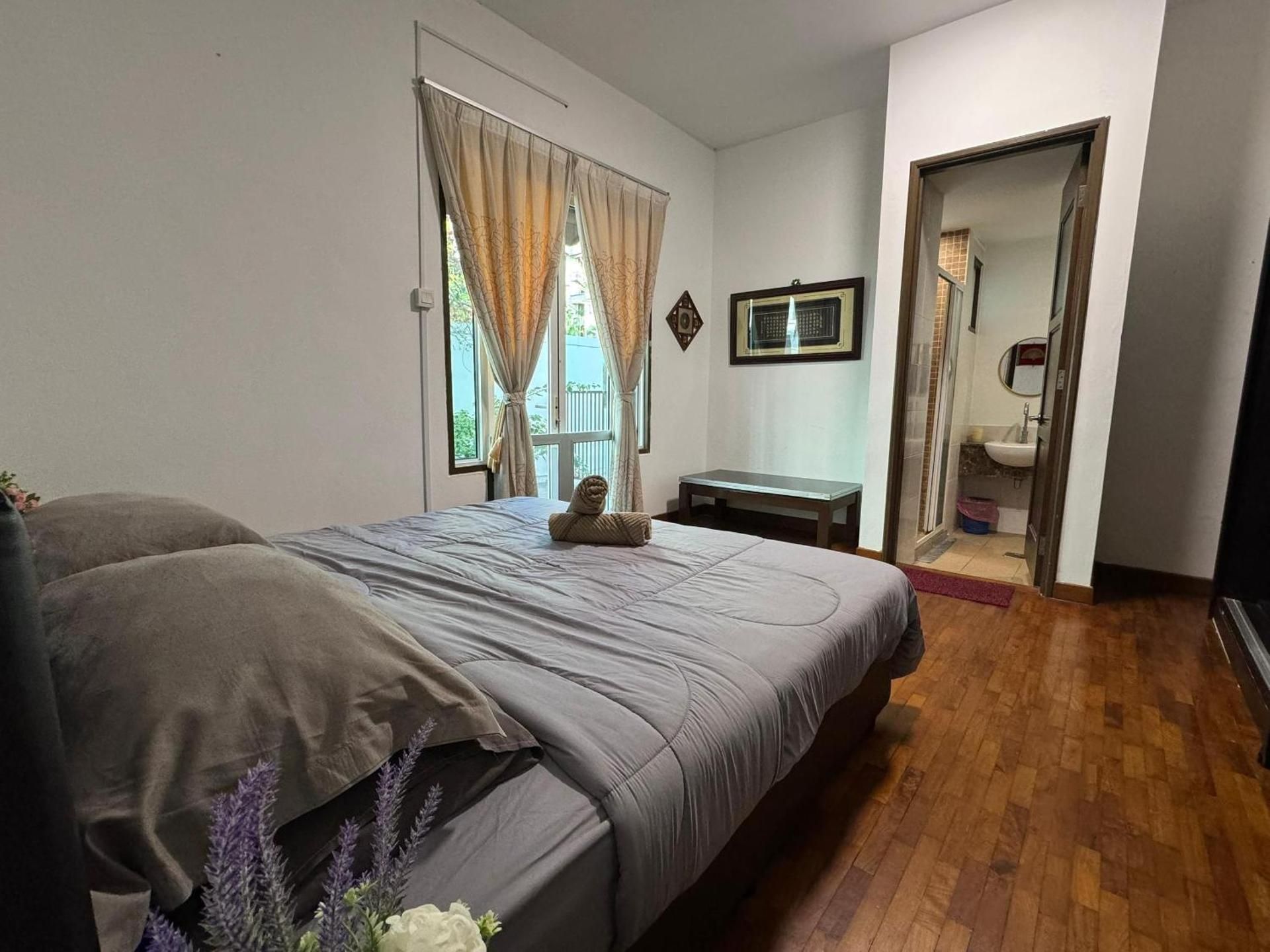 Double Room with Private Bathroom