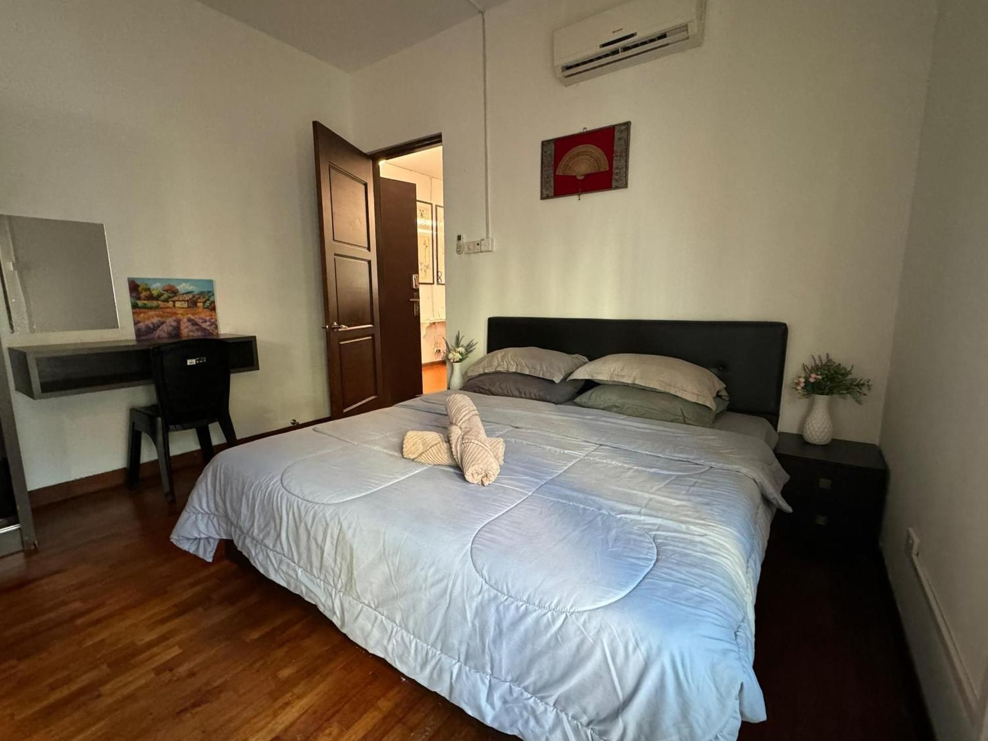 Double Room with Private Bathroom