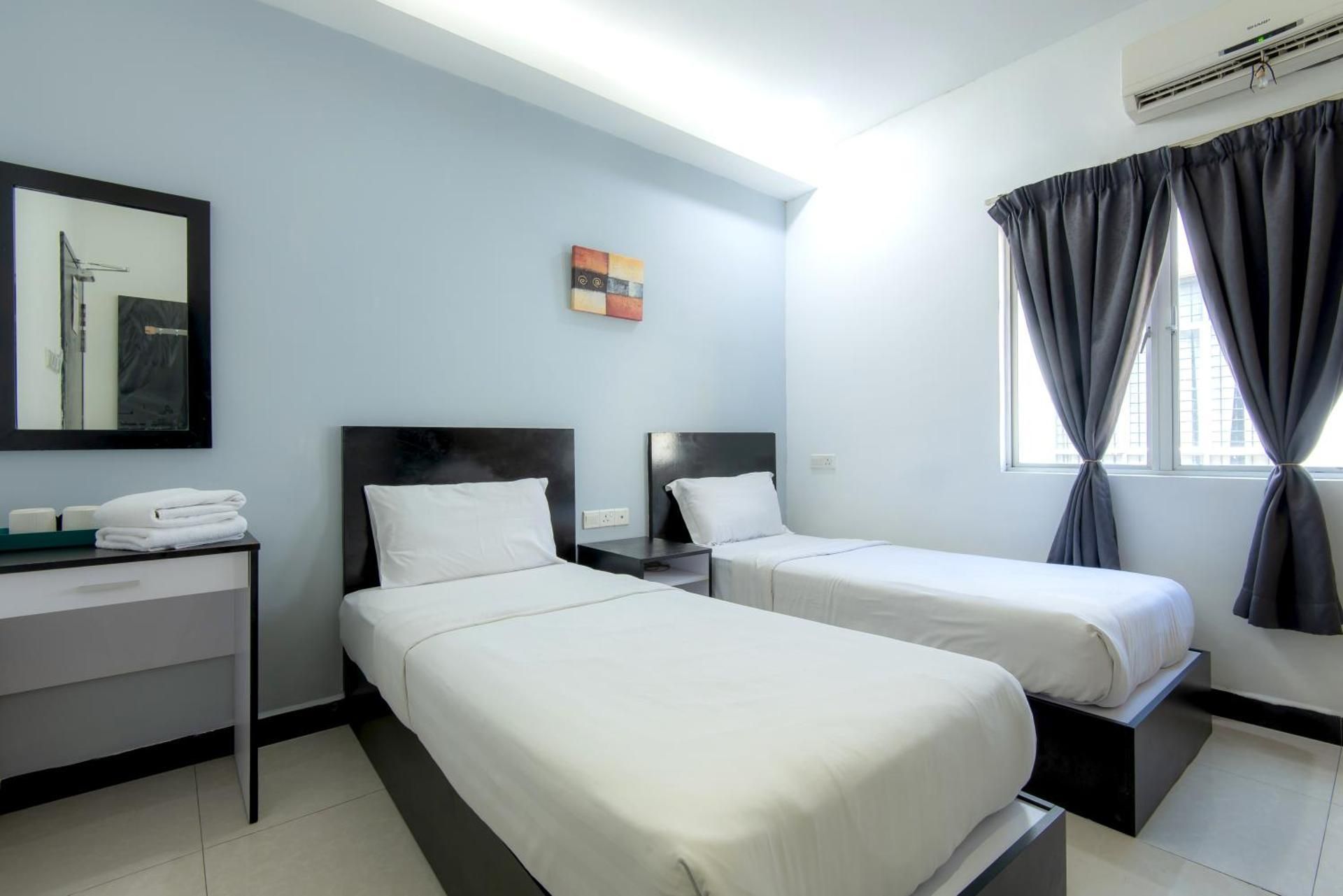 Hotel Pavilion Port Deluxe Twin Room