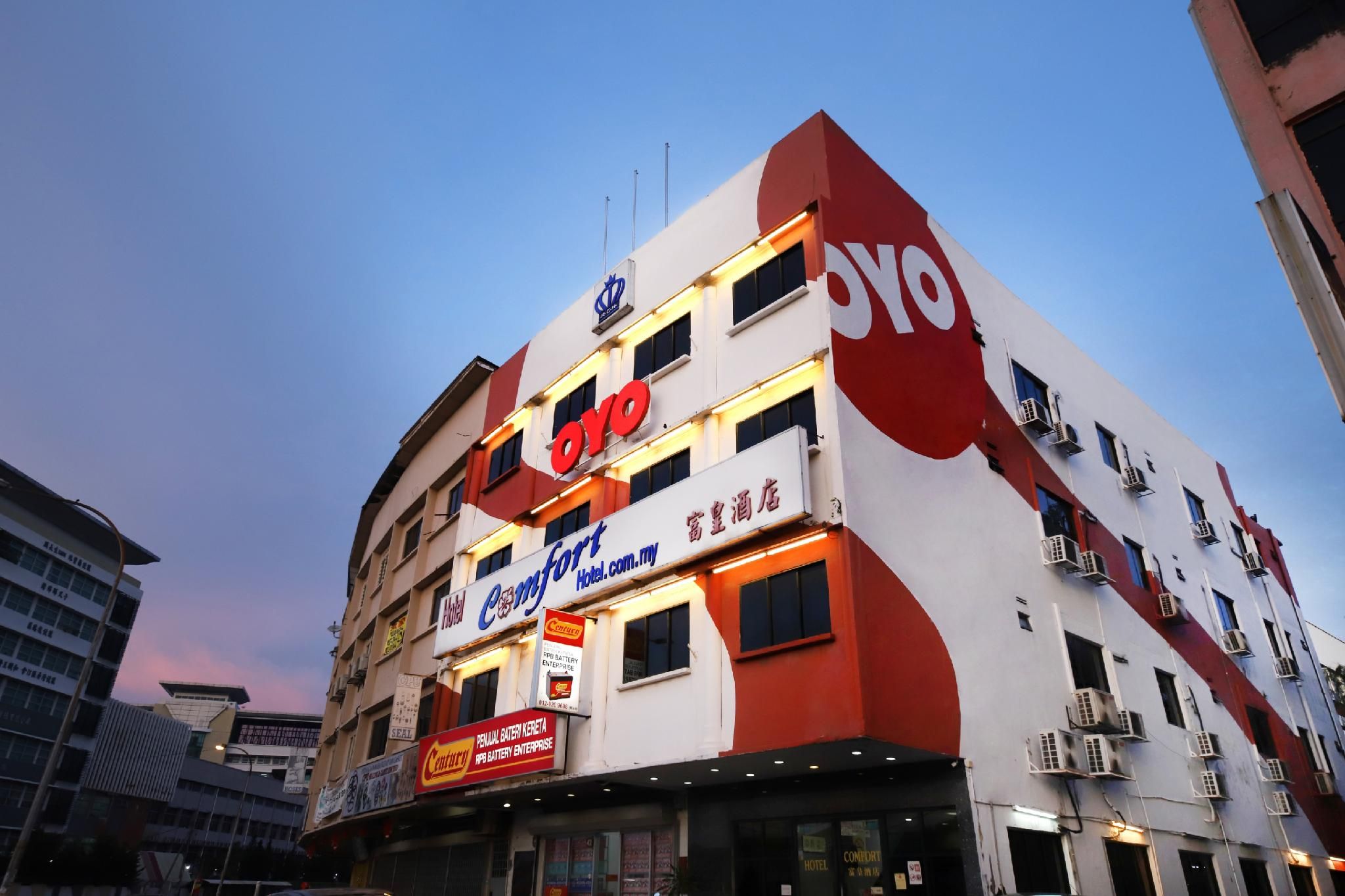 Super OYO 473 Comfort Hotel 2