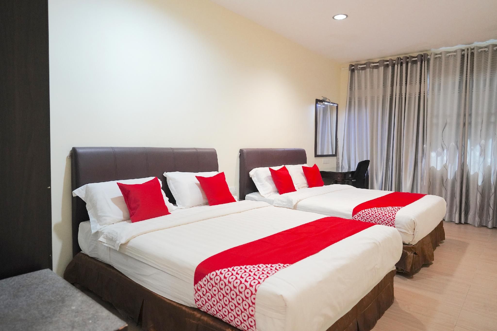 Hotel O Utama Inn Suite family