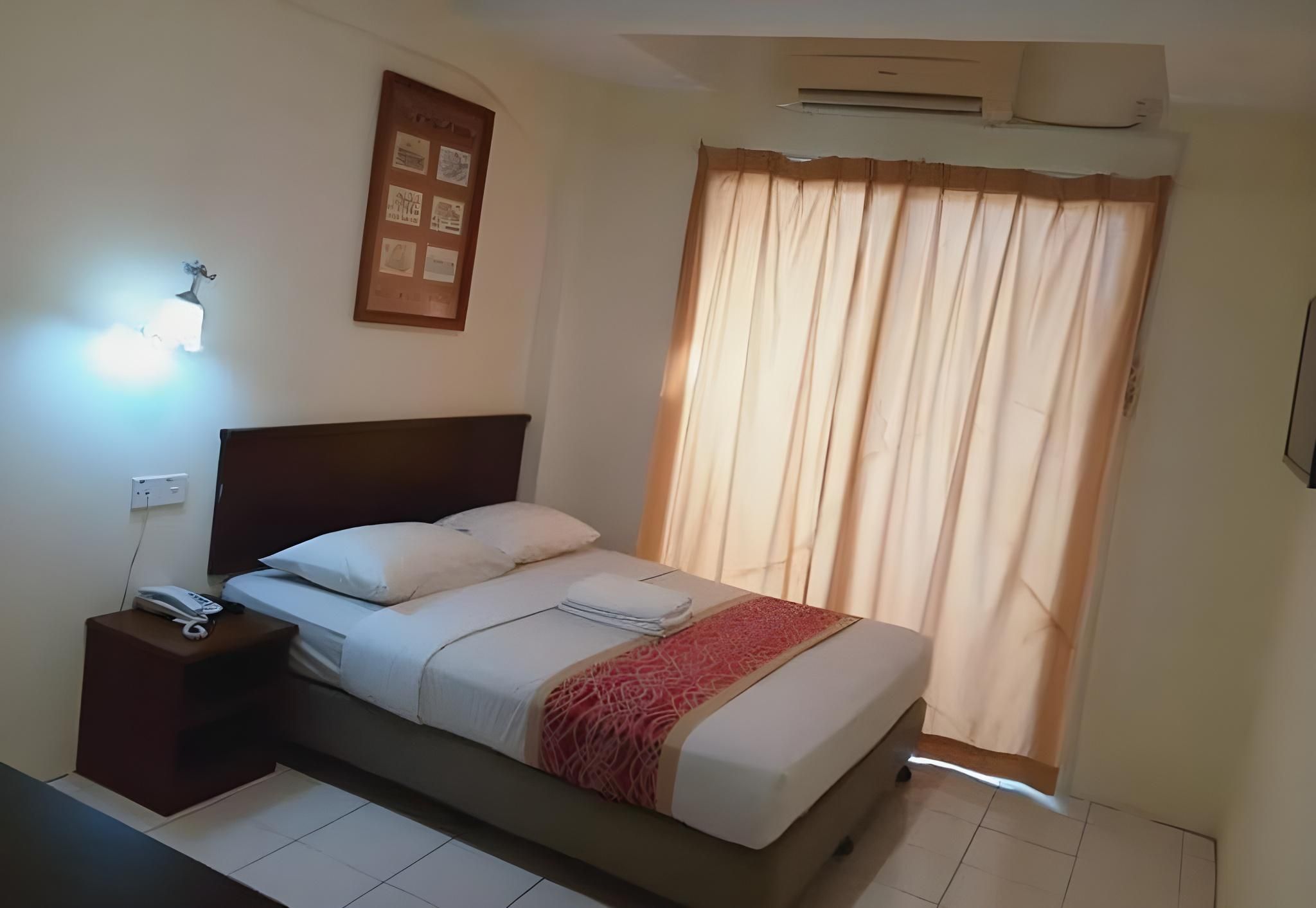 Standard - 1 Double Bed