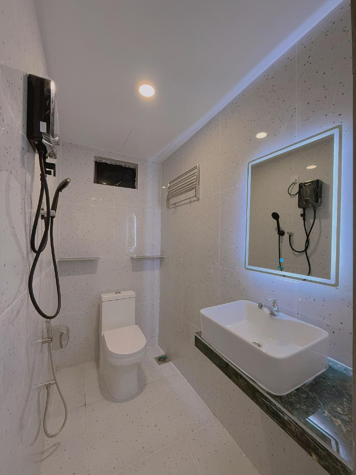 Paradise Resort Pantai Cenang Deluxe Family Room 3