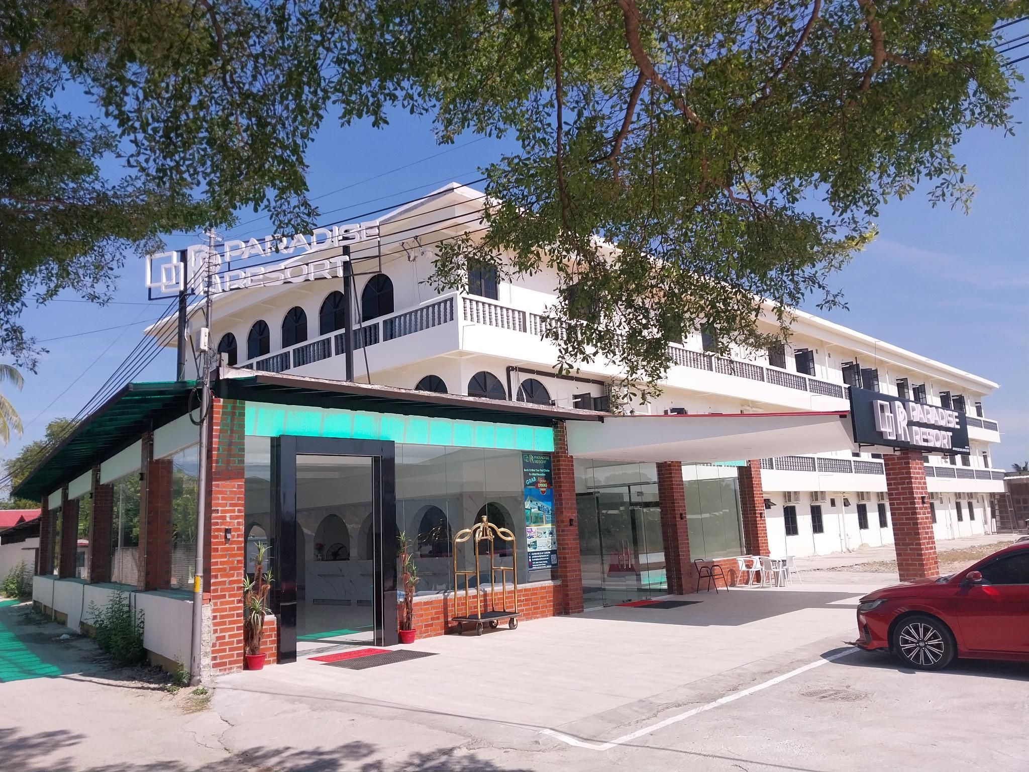 Paradise Resort Pantai Cenang