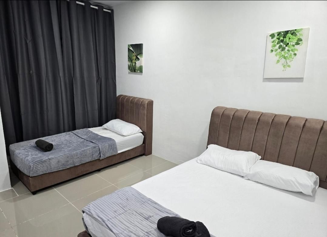 Triple Room with Private Bathroom