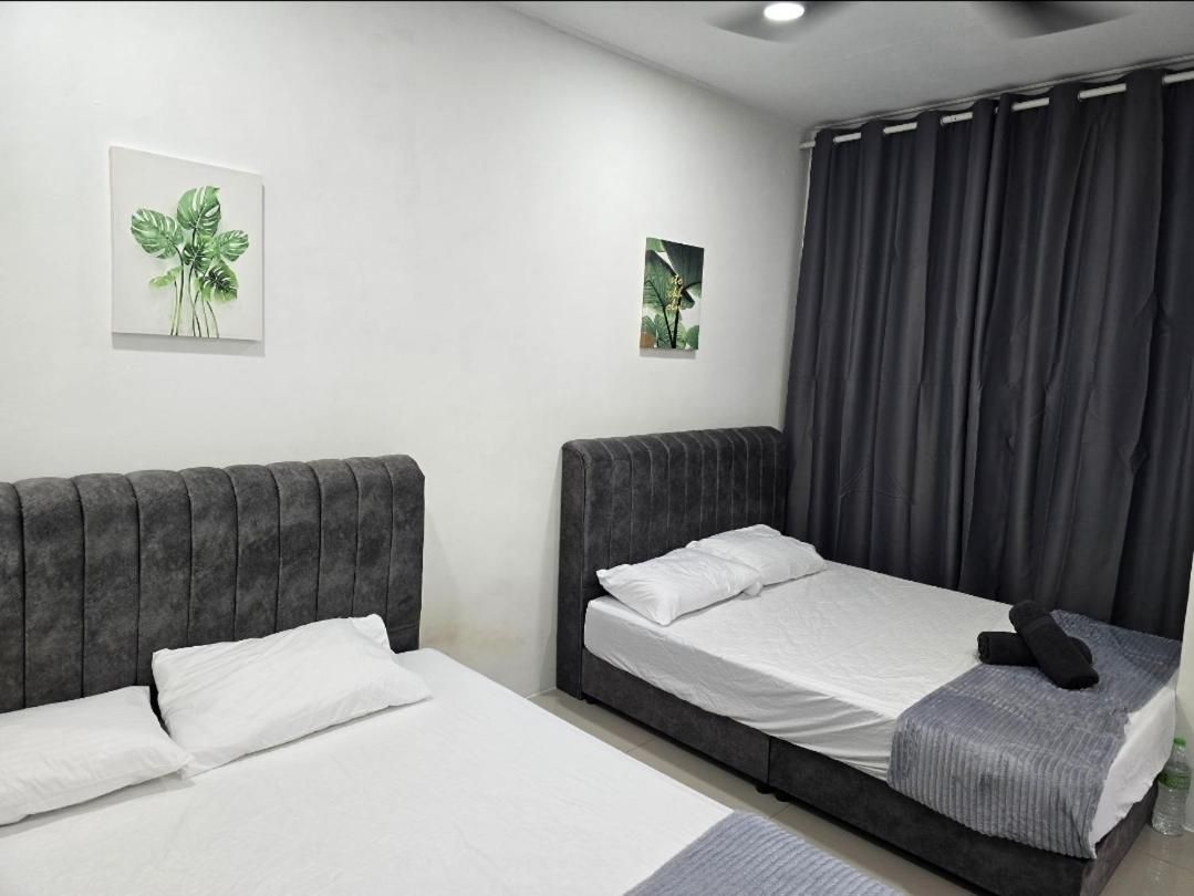Triple Room with Private Bathroom