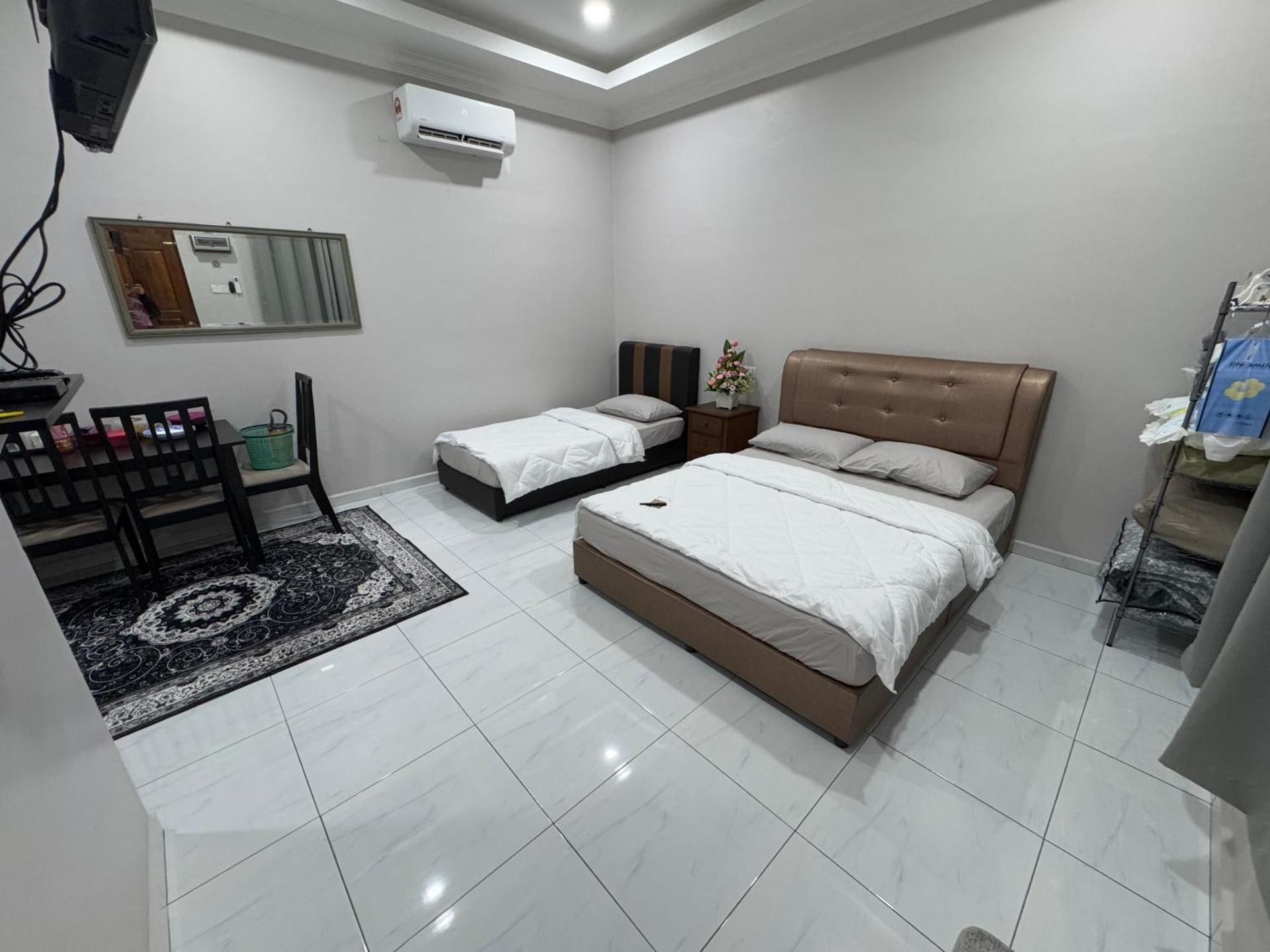 Family Studio