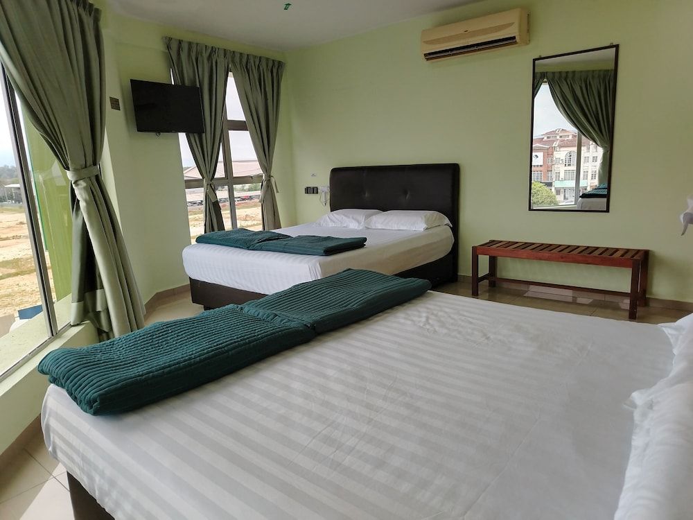 Hotel O Seremban Near SnowLim Wonderland Formerly M&N Hotel Suite Family