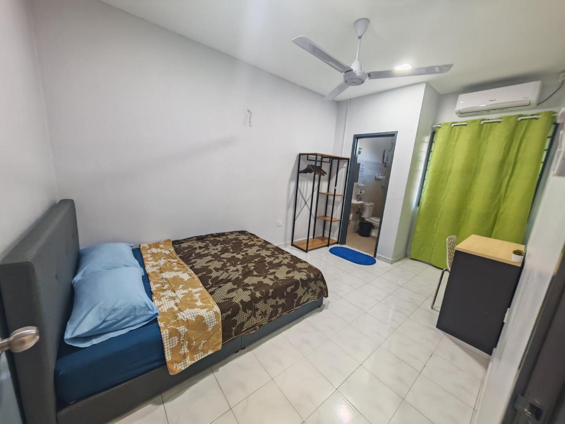 Double Room with Private Bathroom
