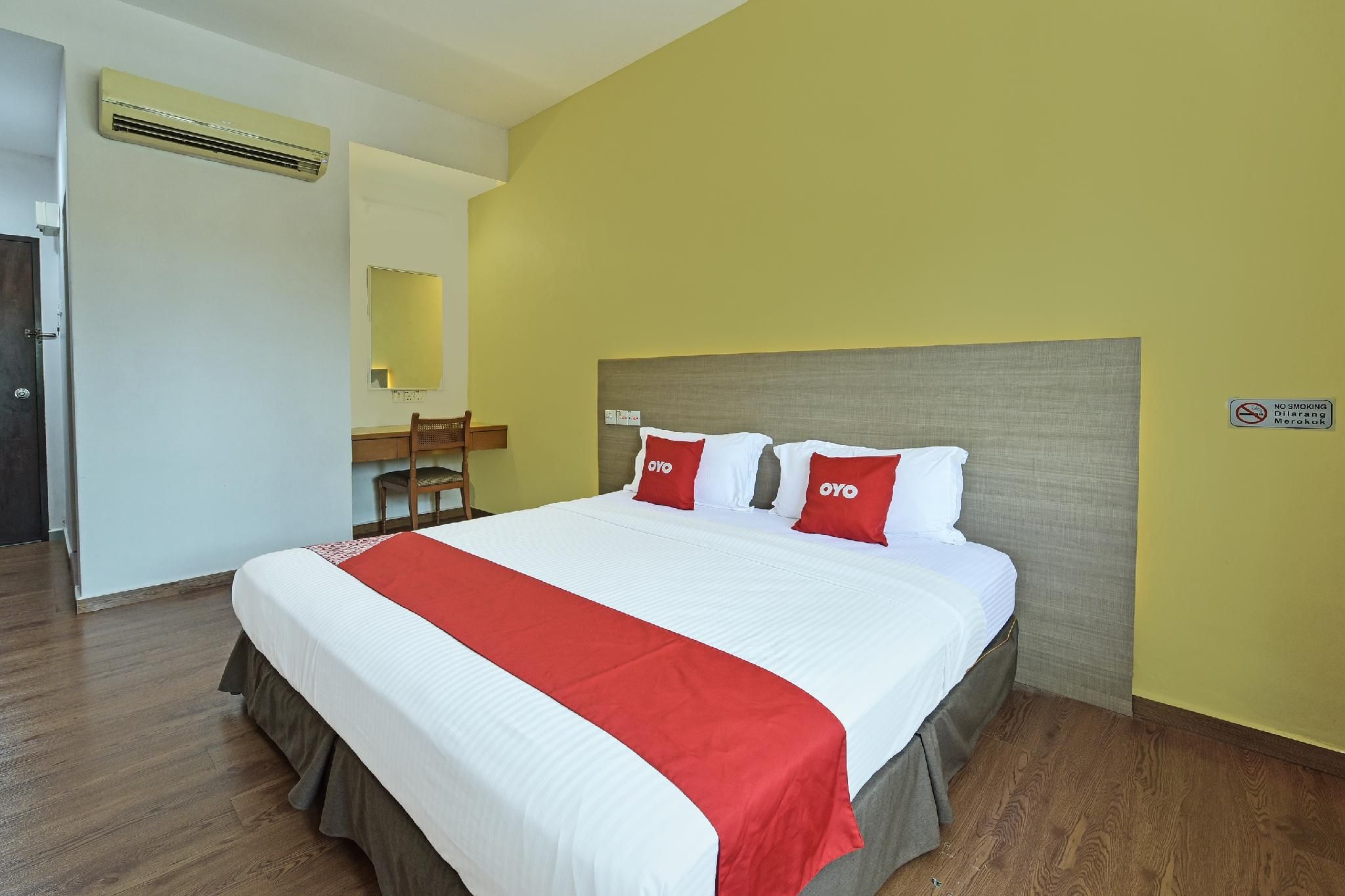 Hotel O De Perdana Hill Deluxe King 2