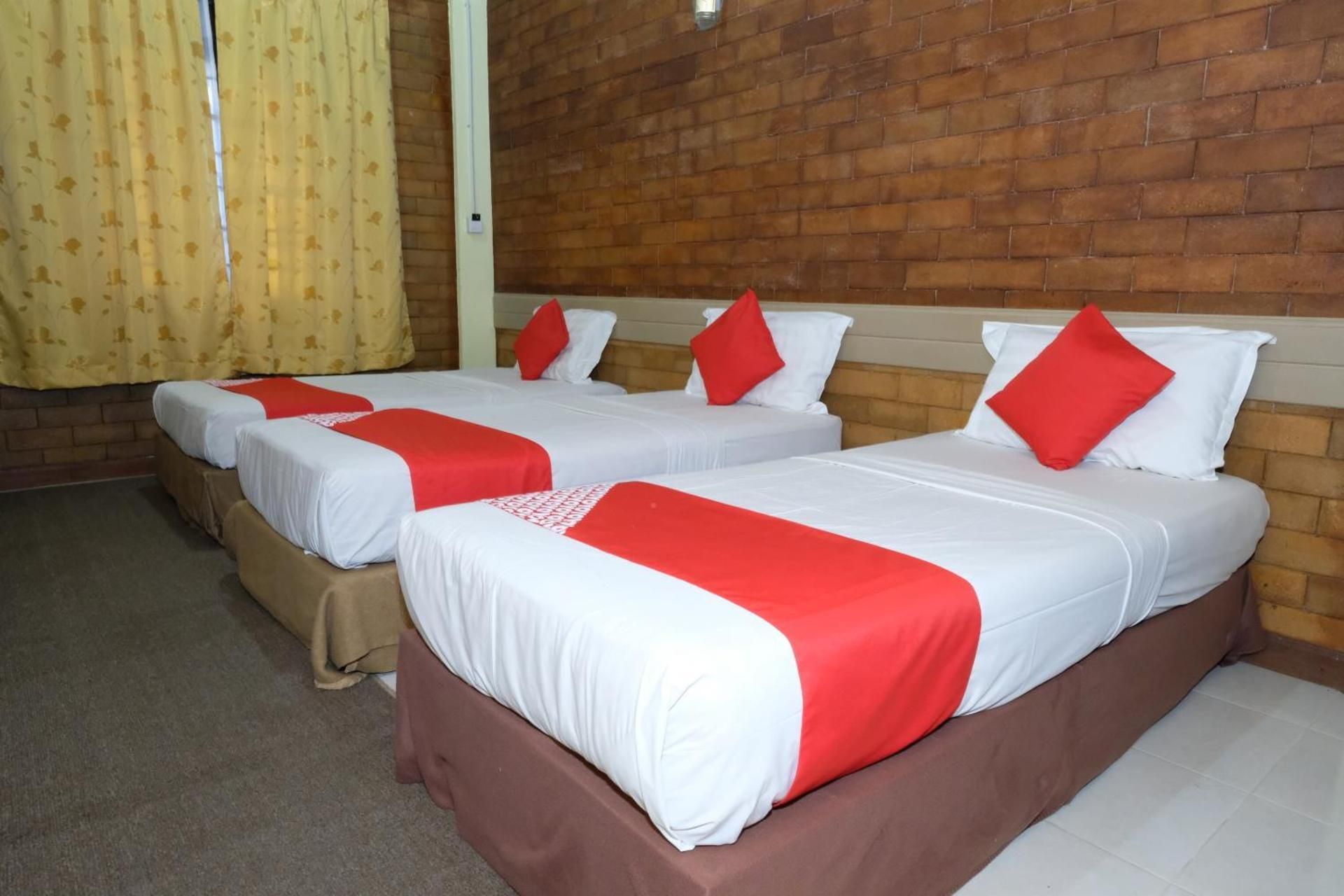 Superior Triple Room