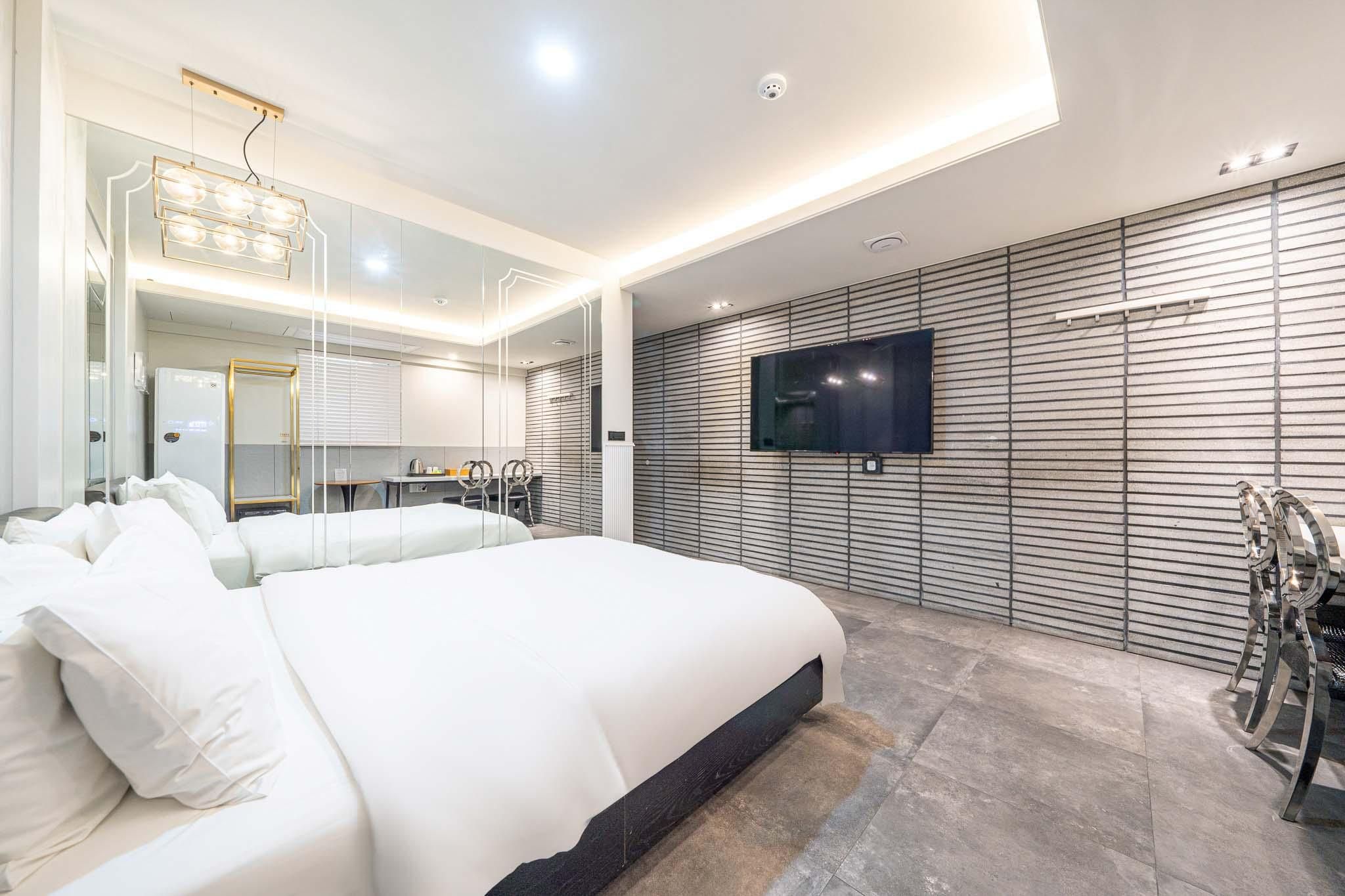 087b4619af10e4440fe238a3ea6d50da