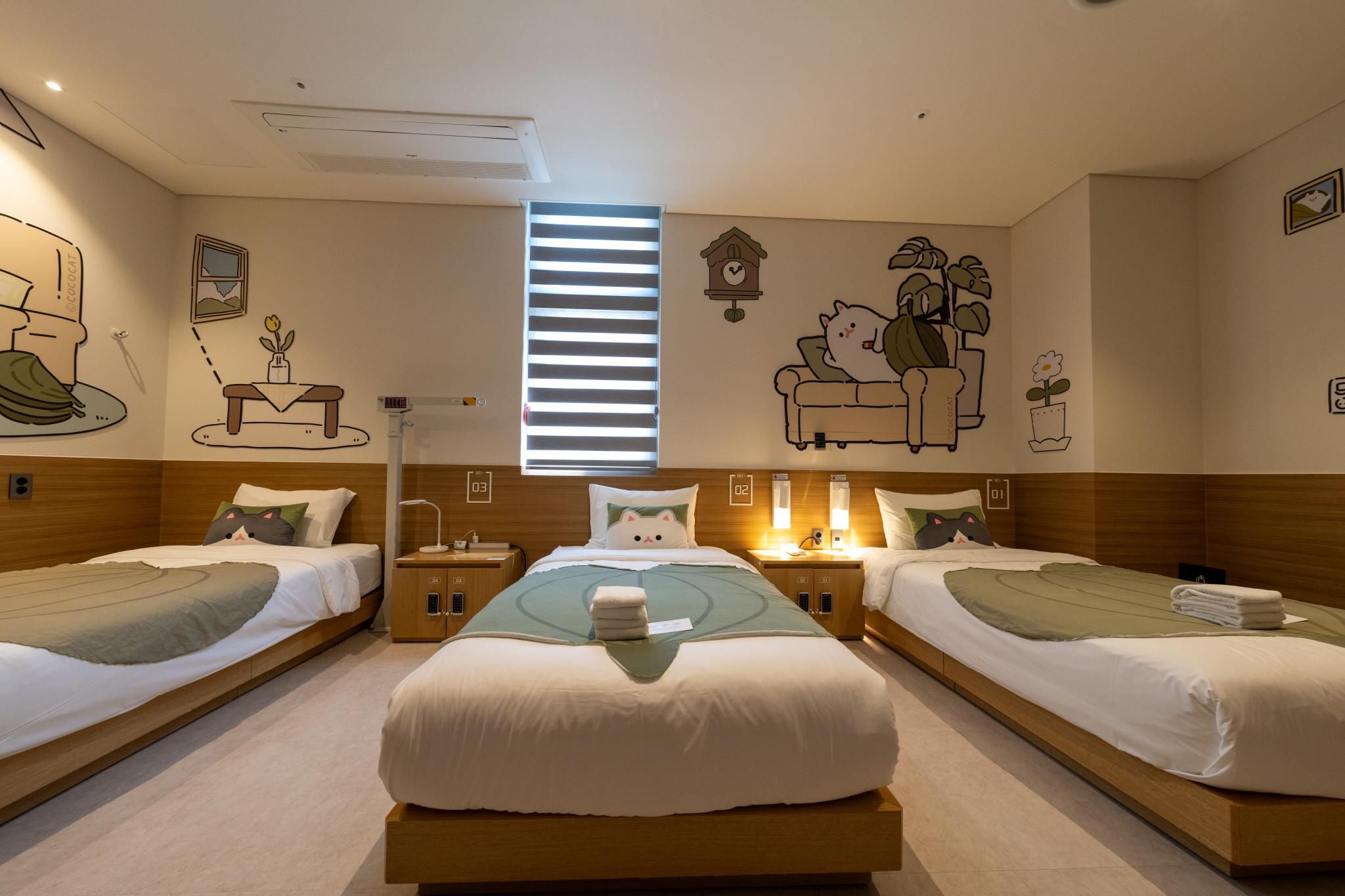 Share concept triple - Manggae rice cake cat room