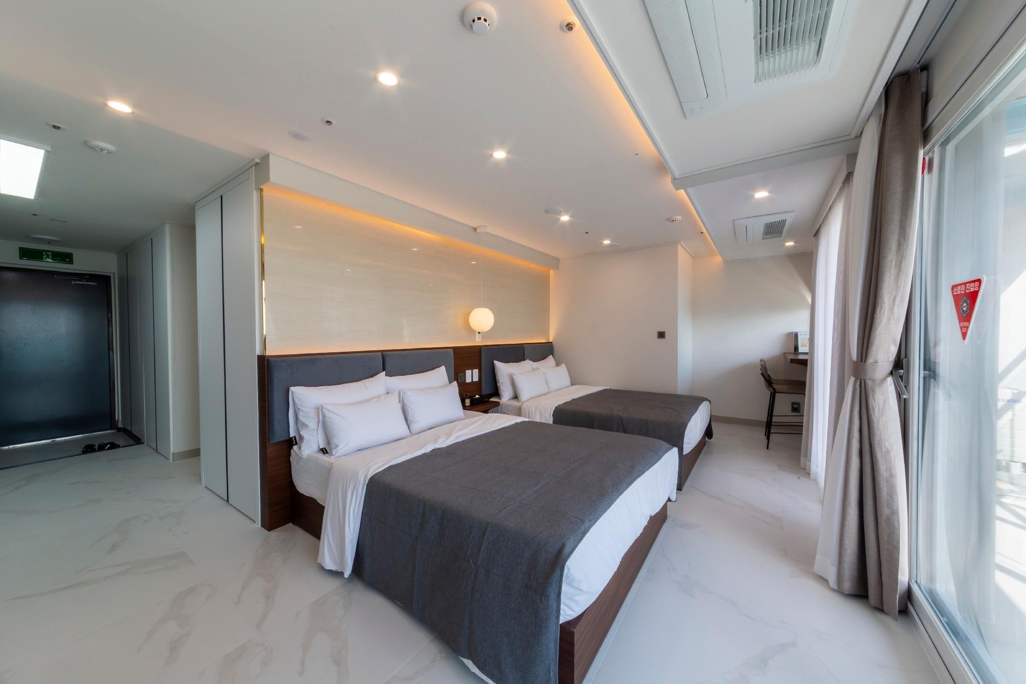 Ocean View Family Suite