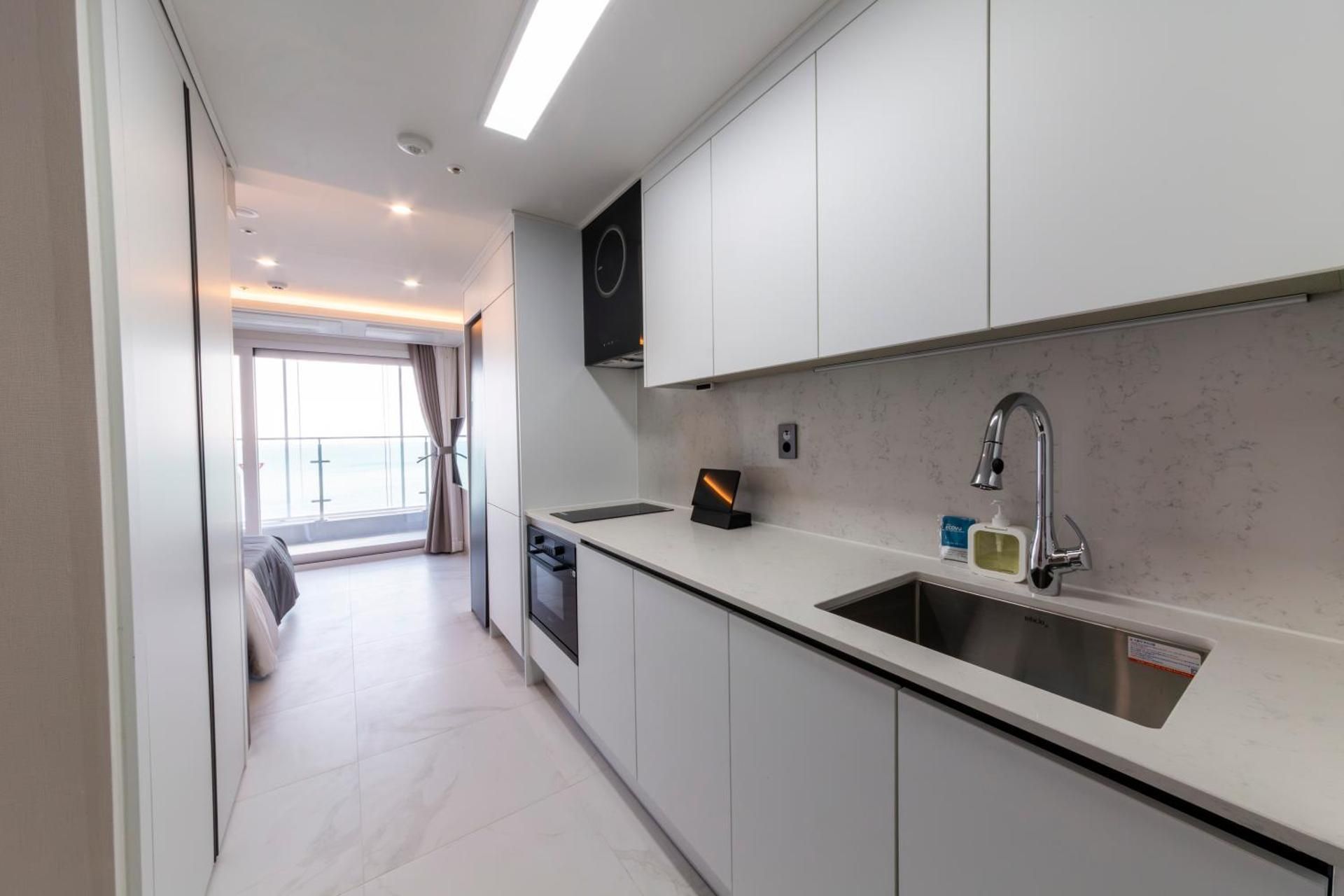 Family Room with Sea View