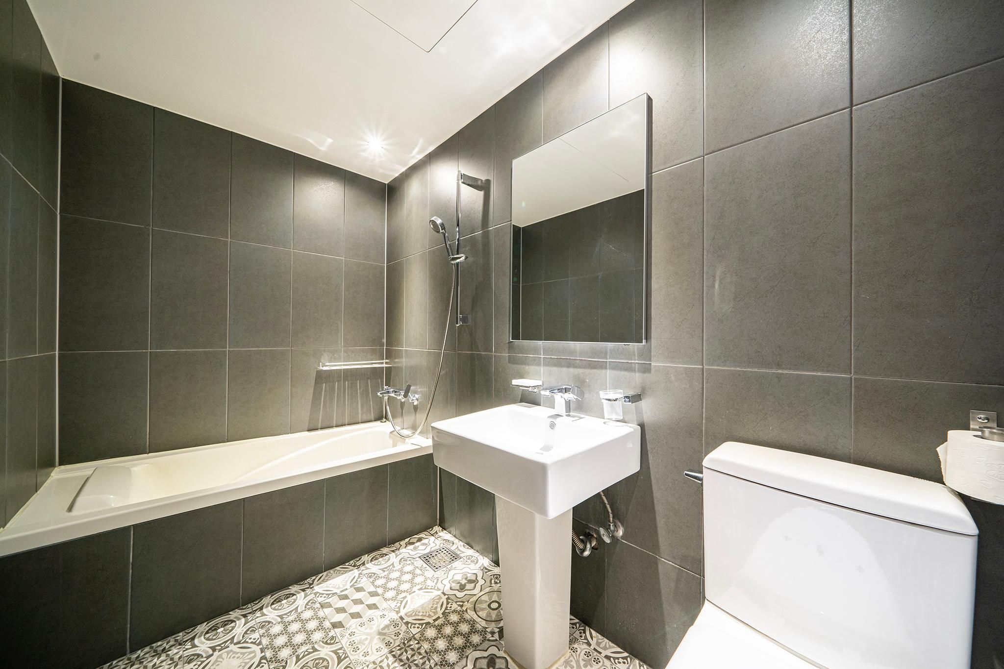 Body Friend Room/Bathtub (Concept, Netflix, Body Friend)