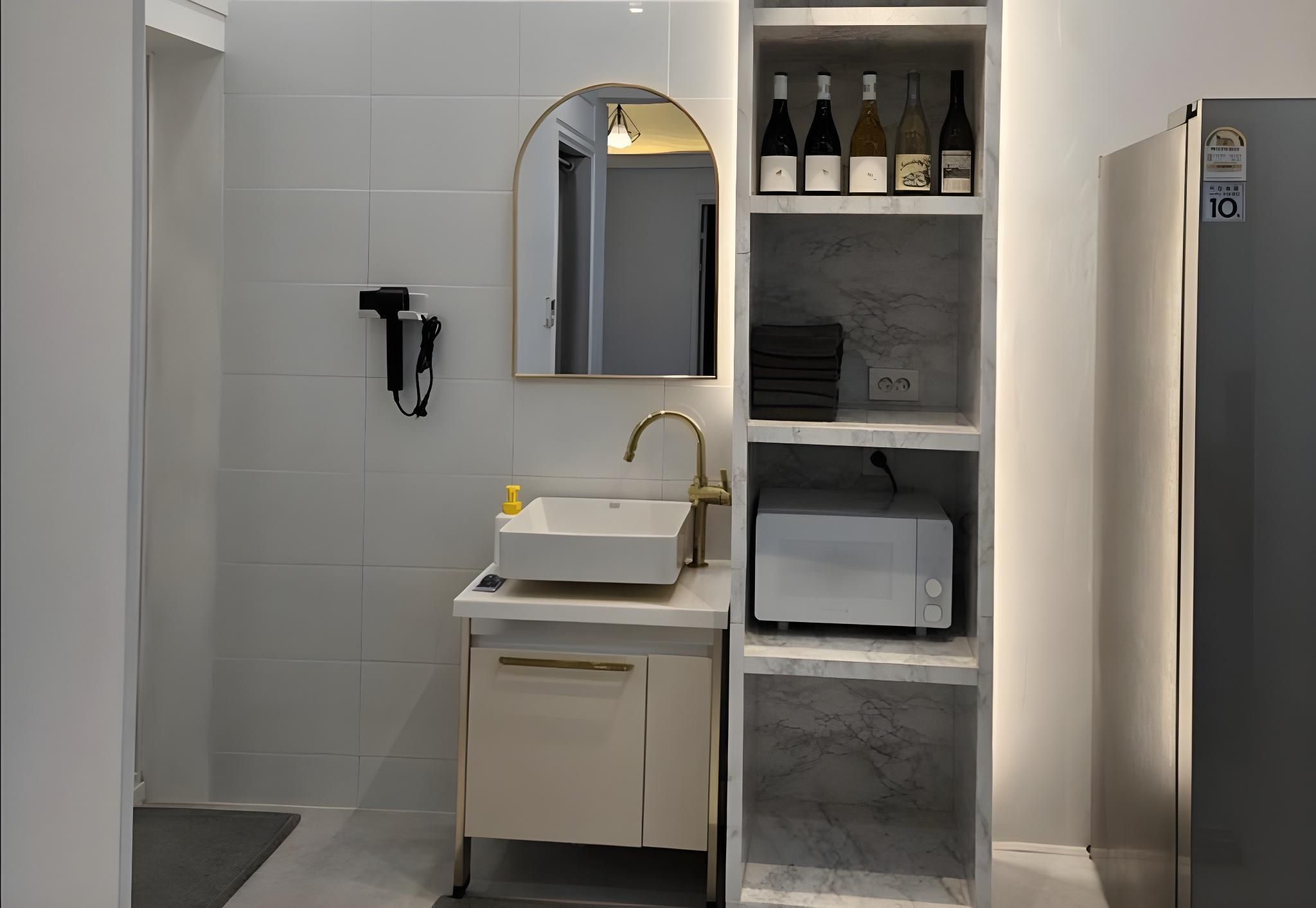 Wine B Haus Daejeon Blanc 2