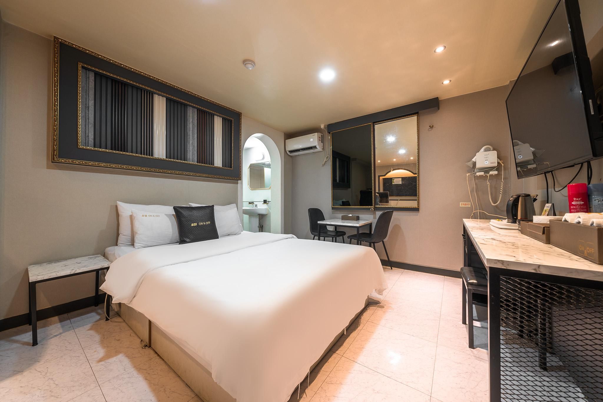 Incheon (Seoknam-dong) ON and OFF Standard Room