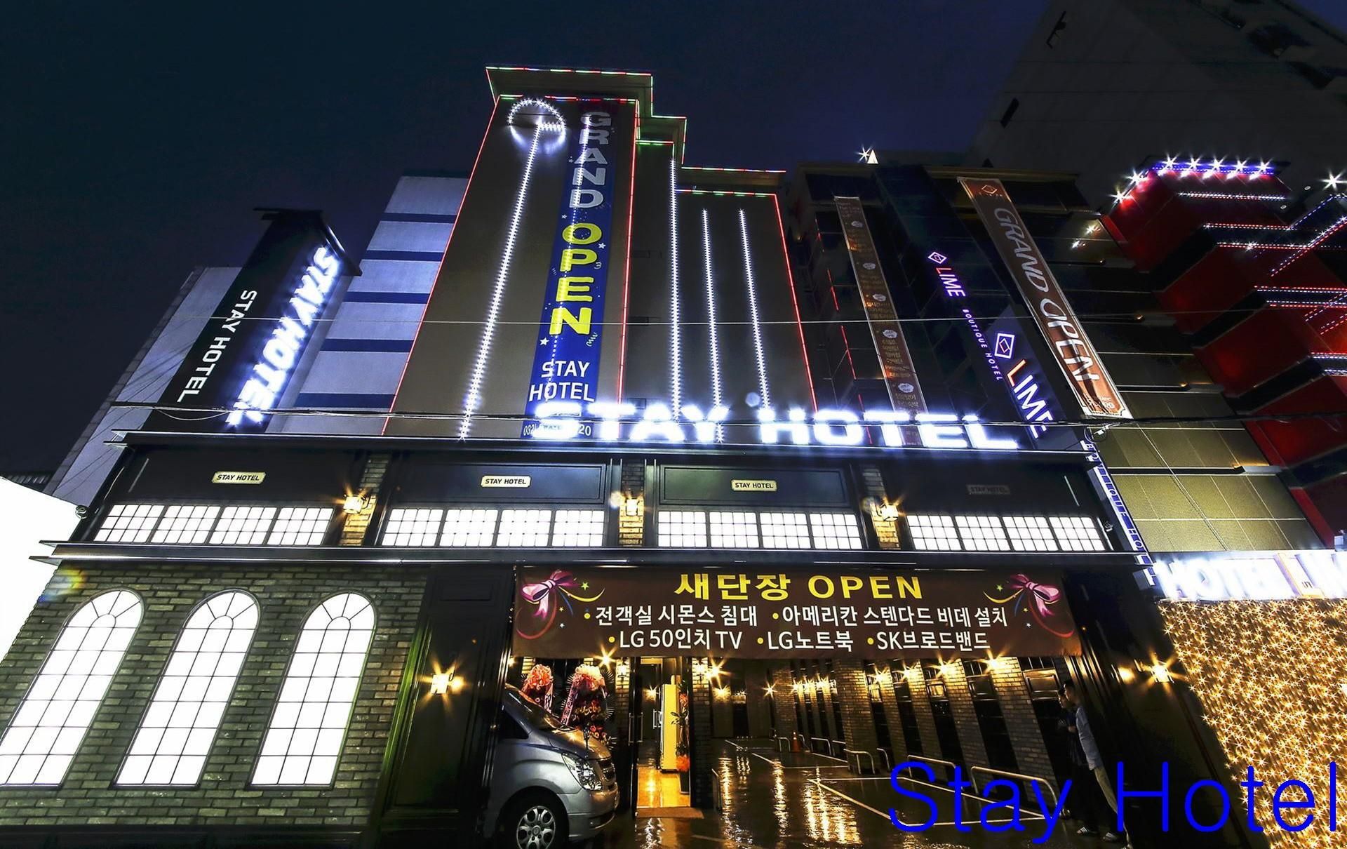 Stay Hotel