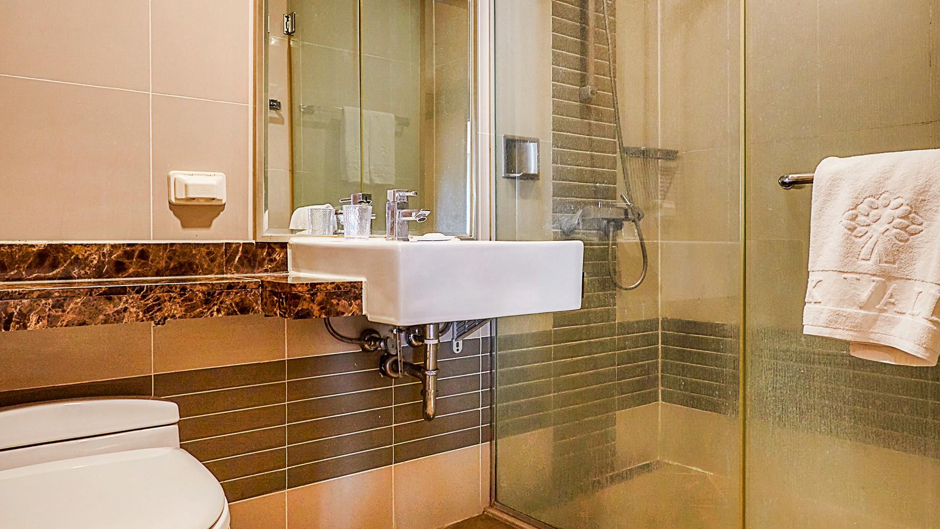 Hills Village Standard Room with Double Bed - 45 Pyeong