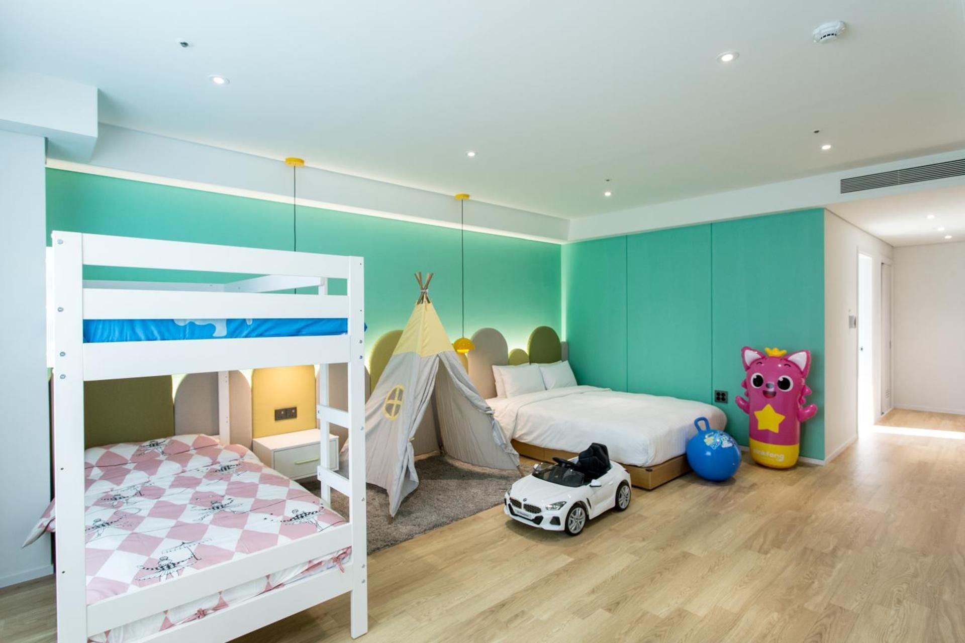 Kids Room A