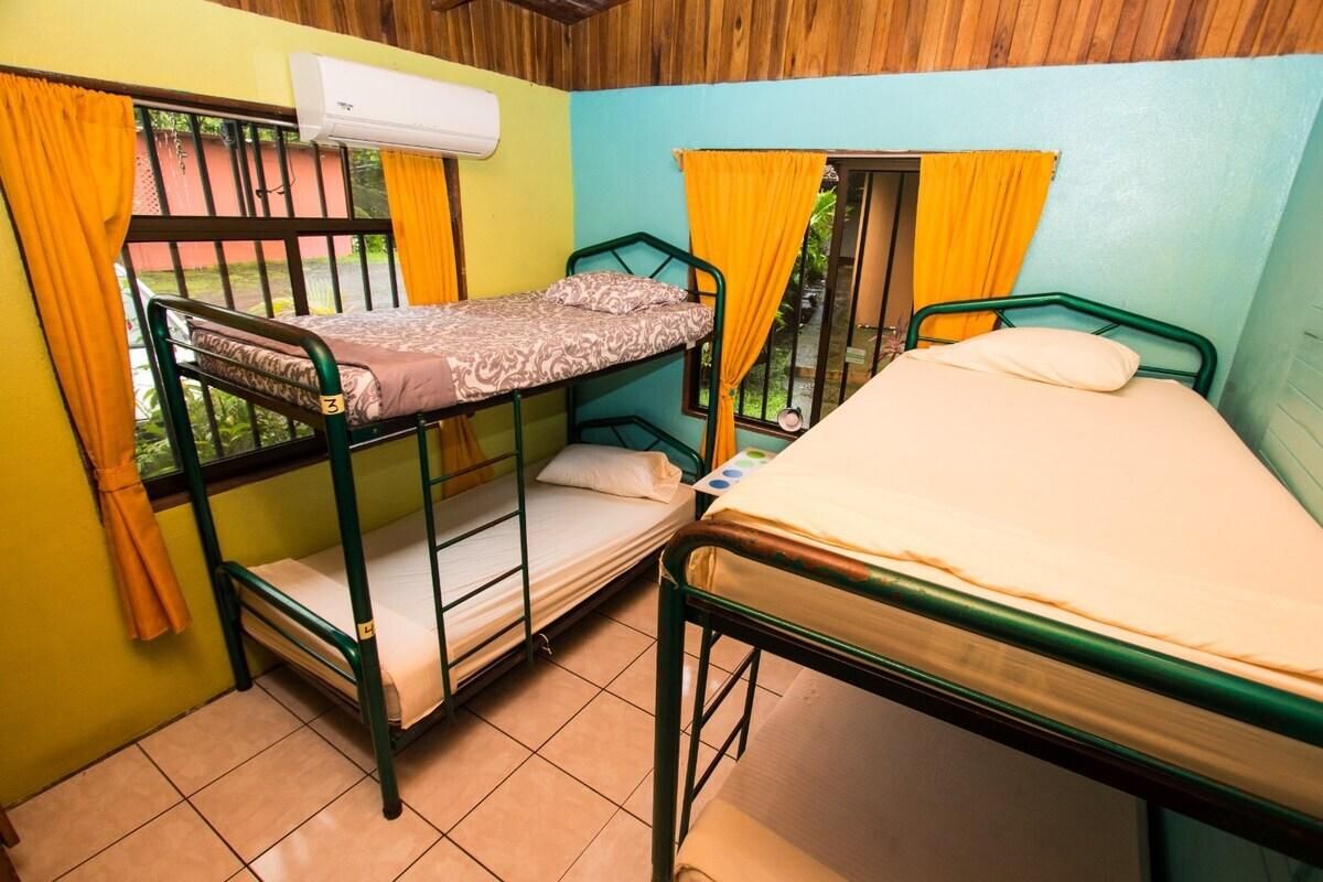 Cuarto compartido mixto