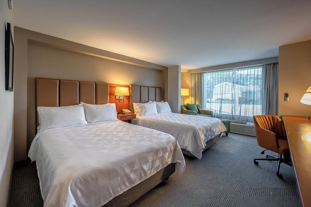 Holiday Inn San Jose La Sabana by IHG Standard Room, 2 Double Beds 6