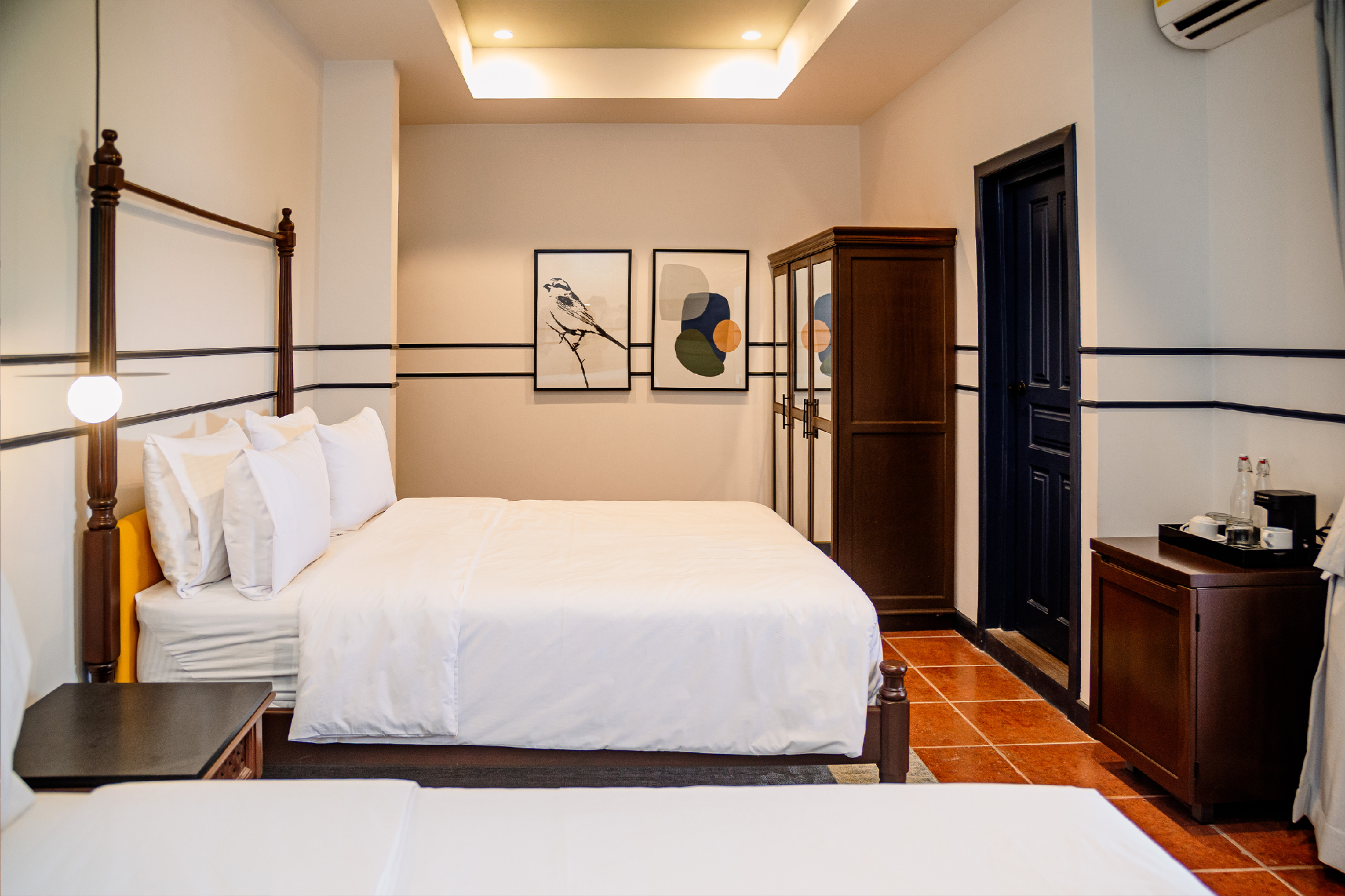 2 Queen Beds One Bedroom Suite