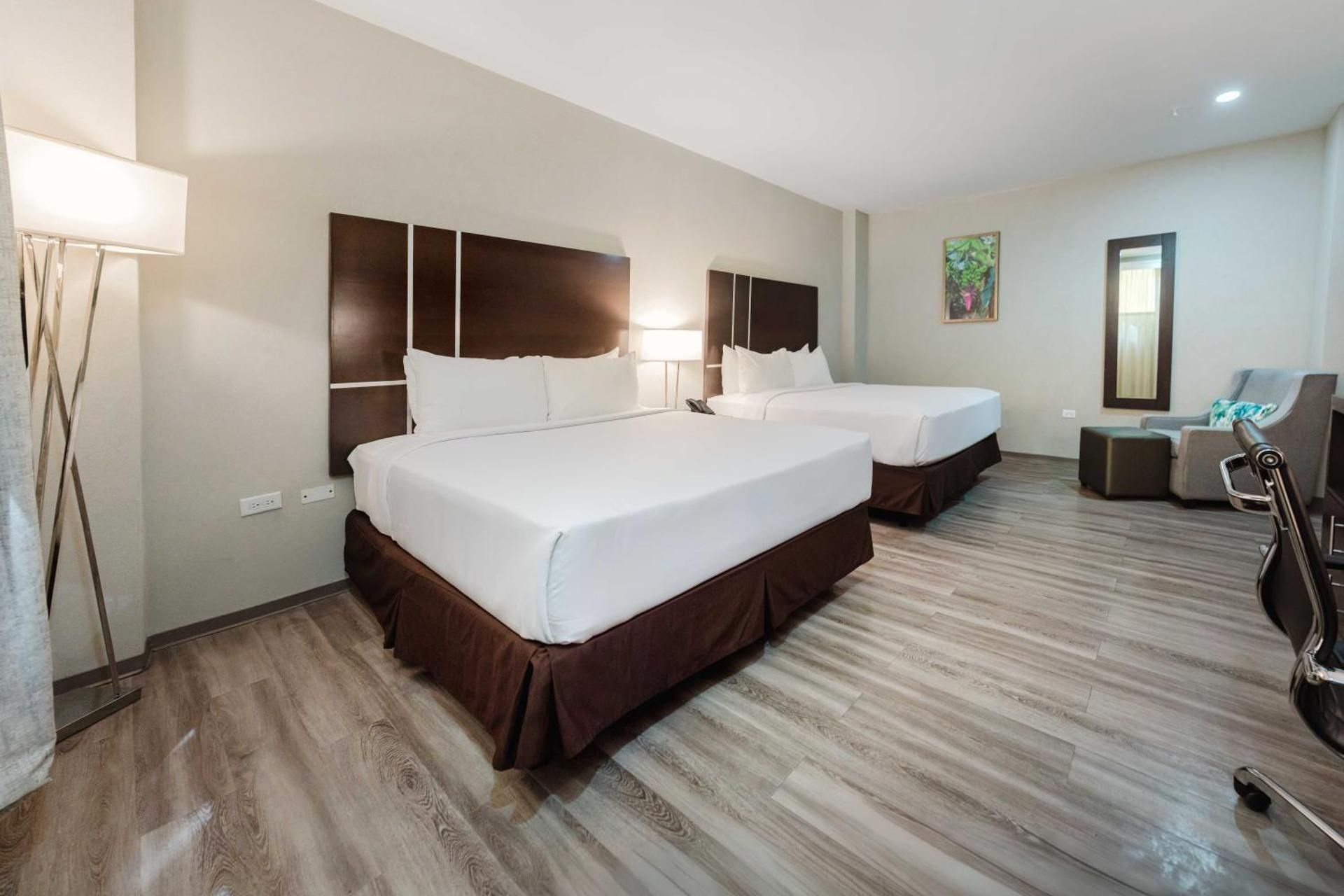 Family Suite - Non-Smoking