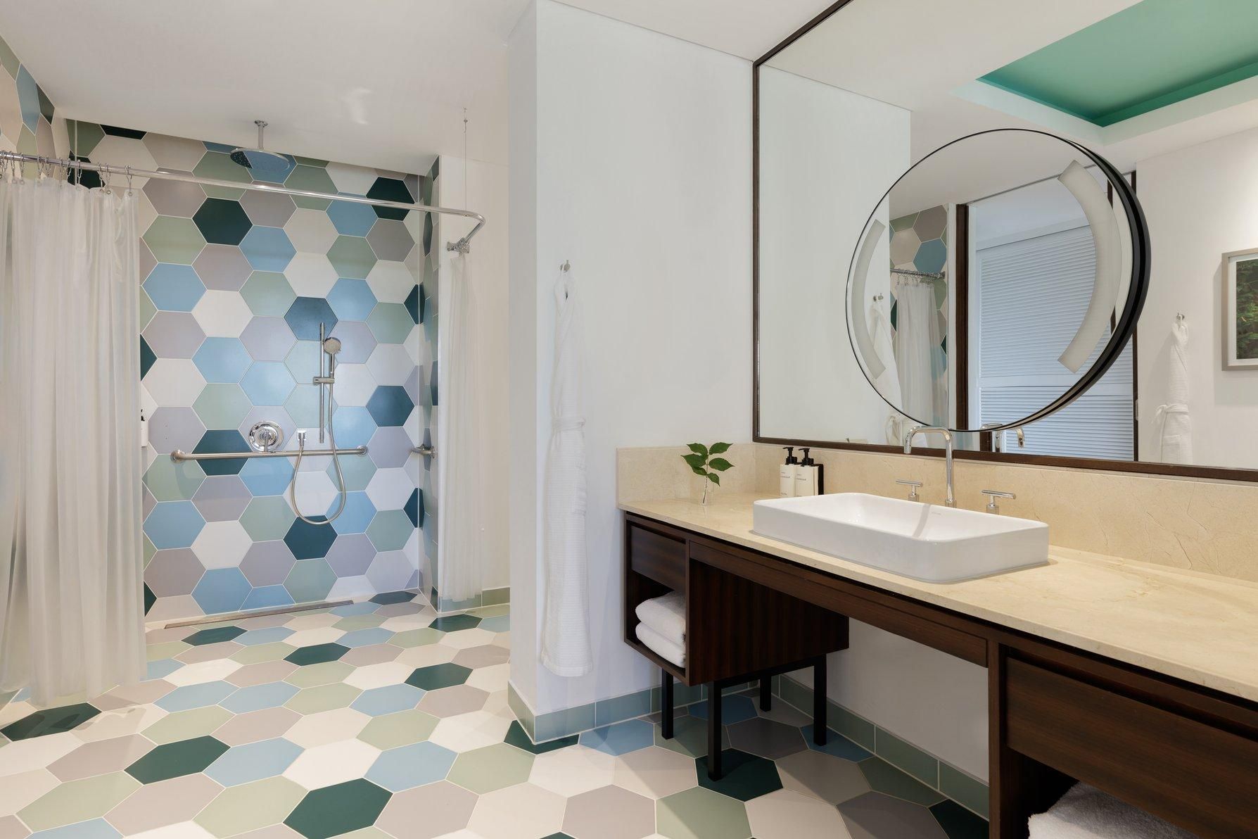 InterContinental Dominica By IHG 1 King Communications Mobility Accessible Roll Shower