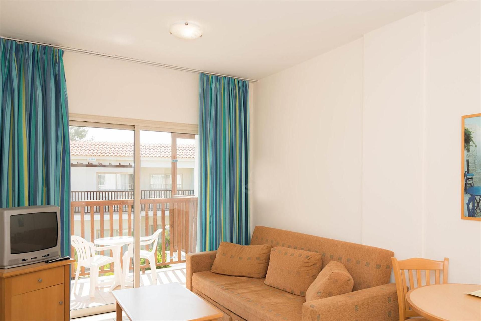 One Bedroom Apartment