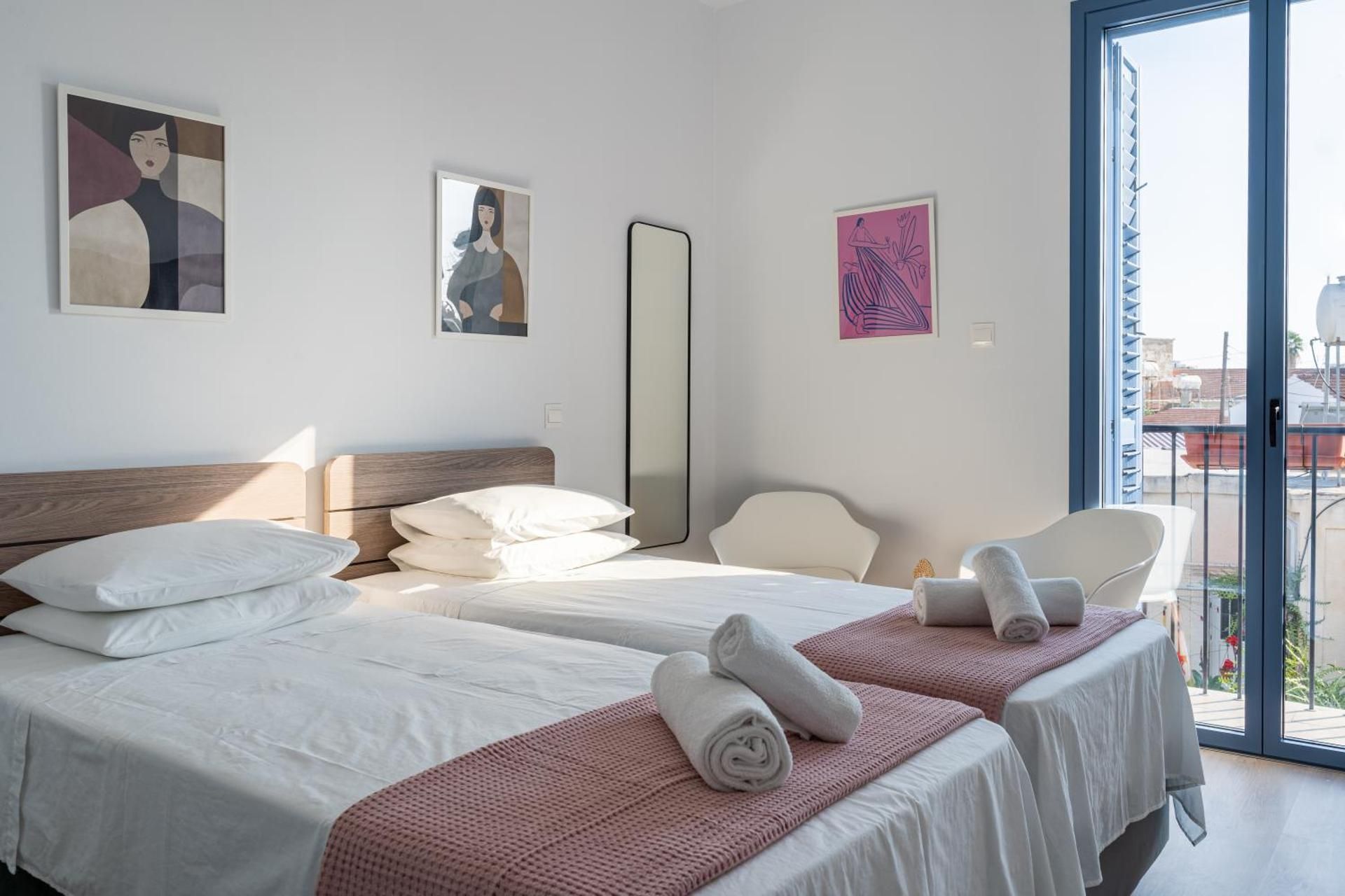 Standard Twin Room