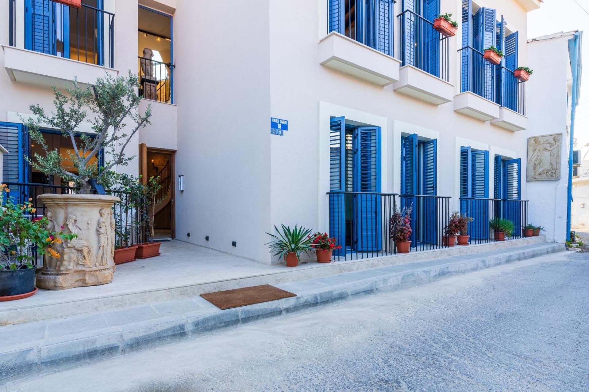 Le Voyageur By the Sea - Furnished Rooms
