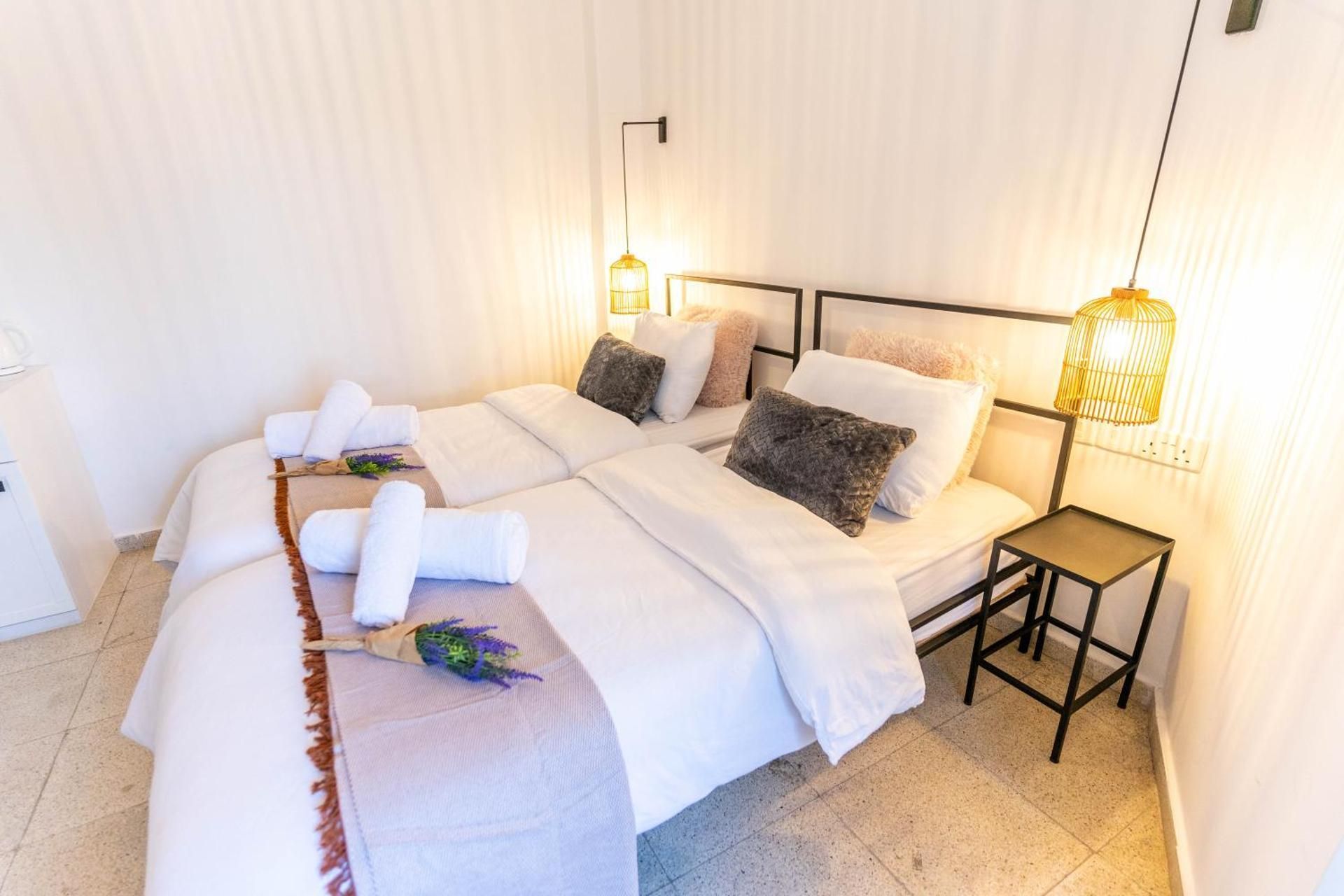 Twin Room with Private Bathroom