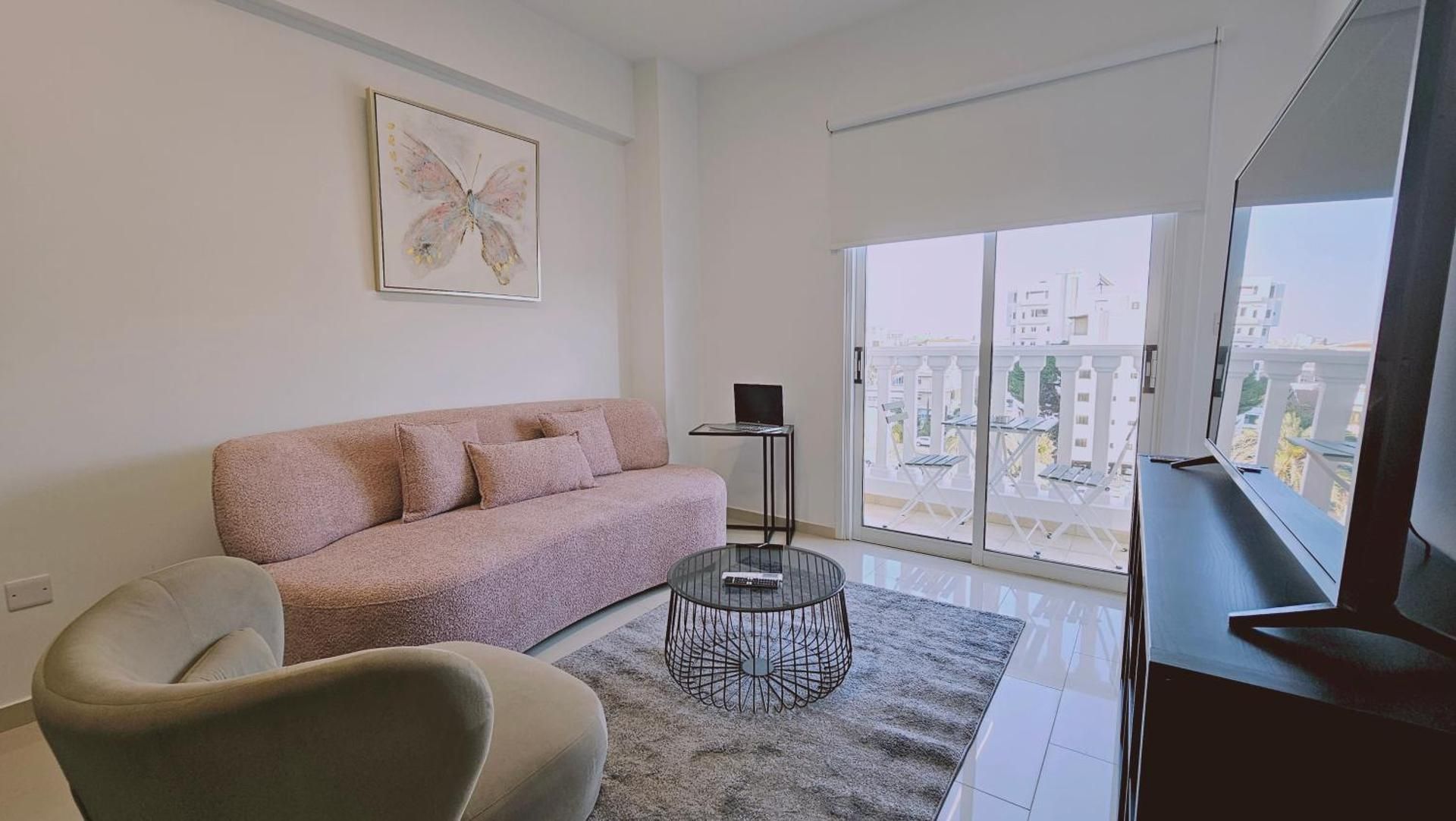 Apartment with Balcony