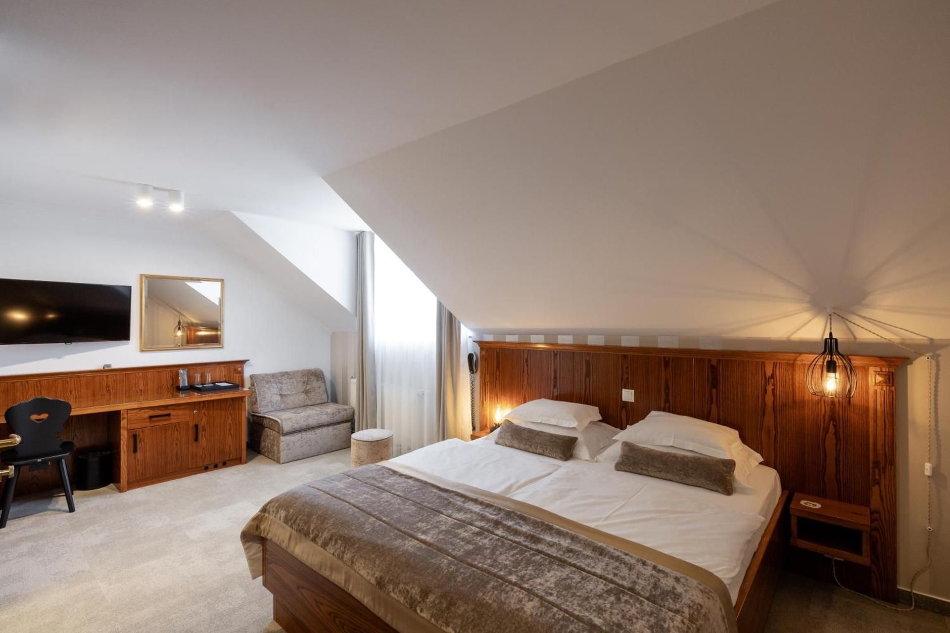 Double Room - High Floor