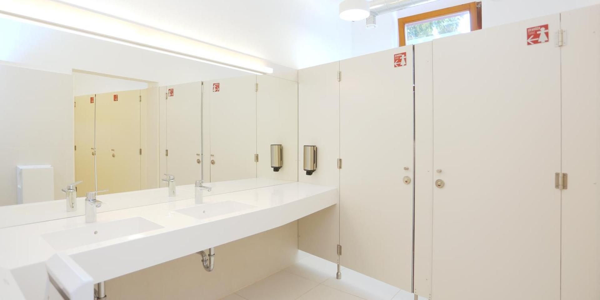 Hostel Celica Double Room with Shared Bathroom 2