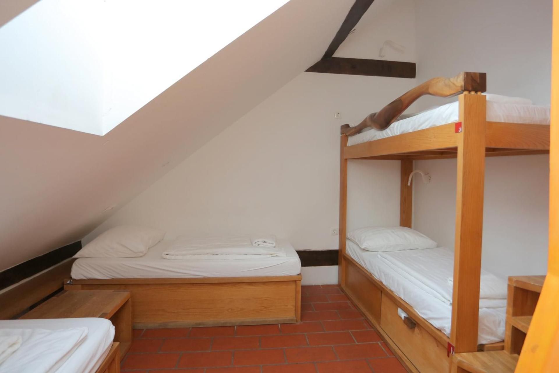 Quadruple Room with Private Bathroom